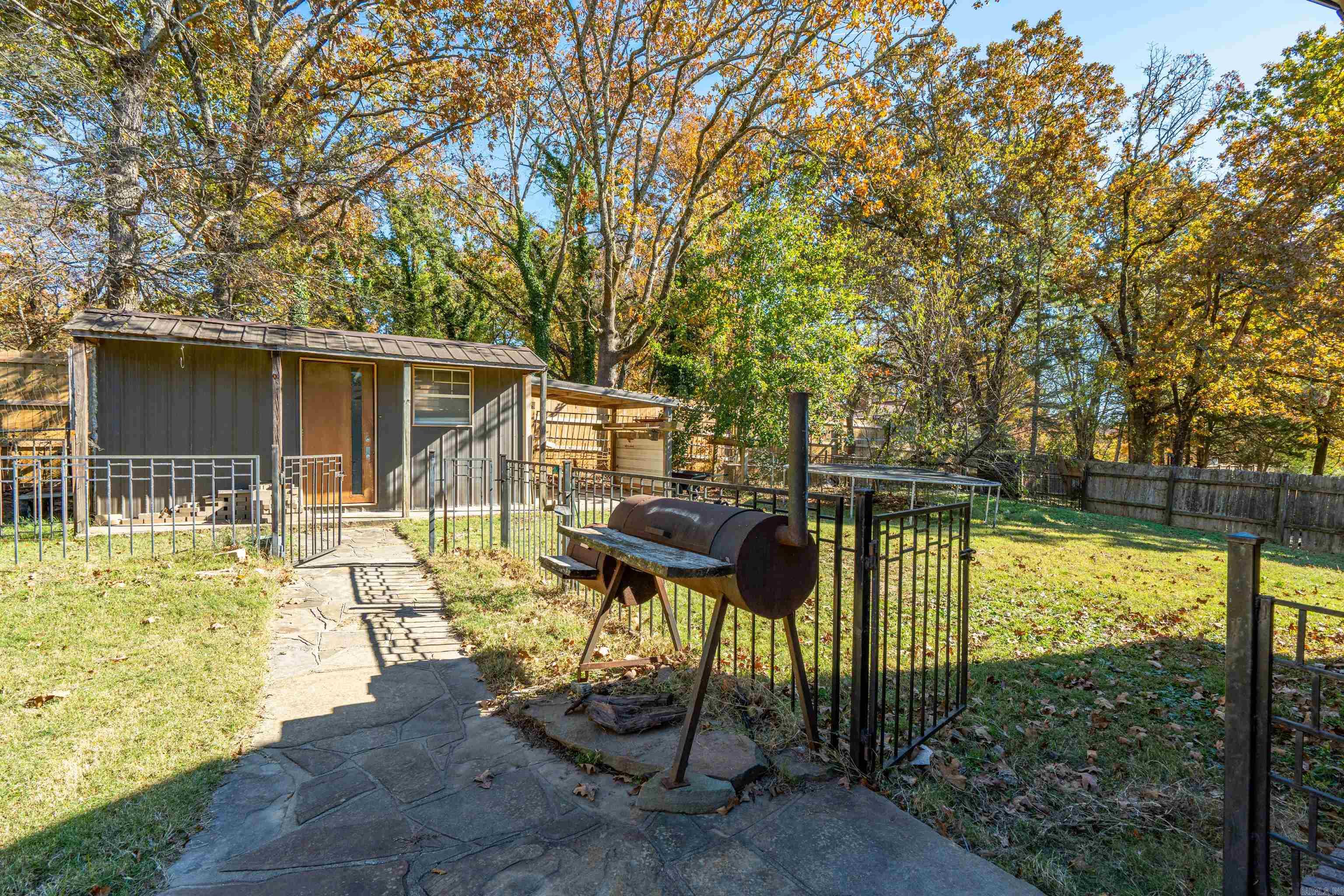 202 Brentwood Street Hot Springs, AR 71901