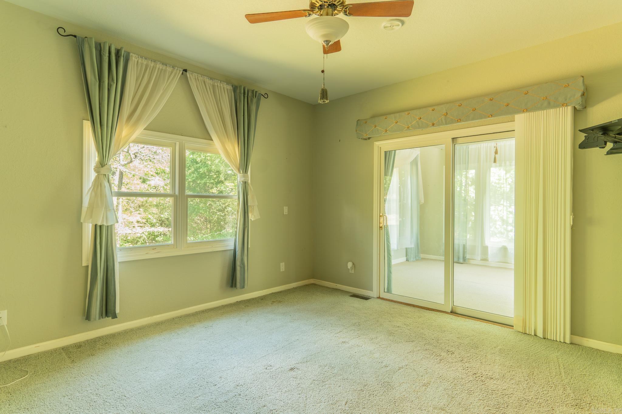 7 Resplandor Court Hot Springs Village, AR 71909