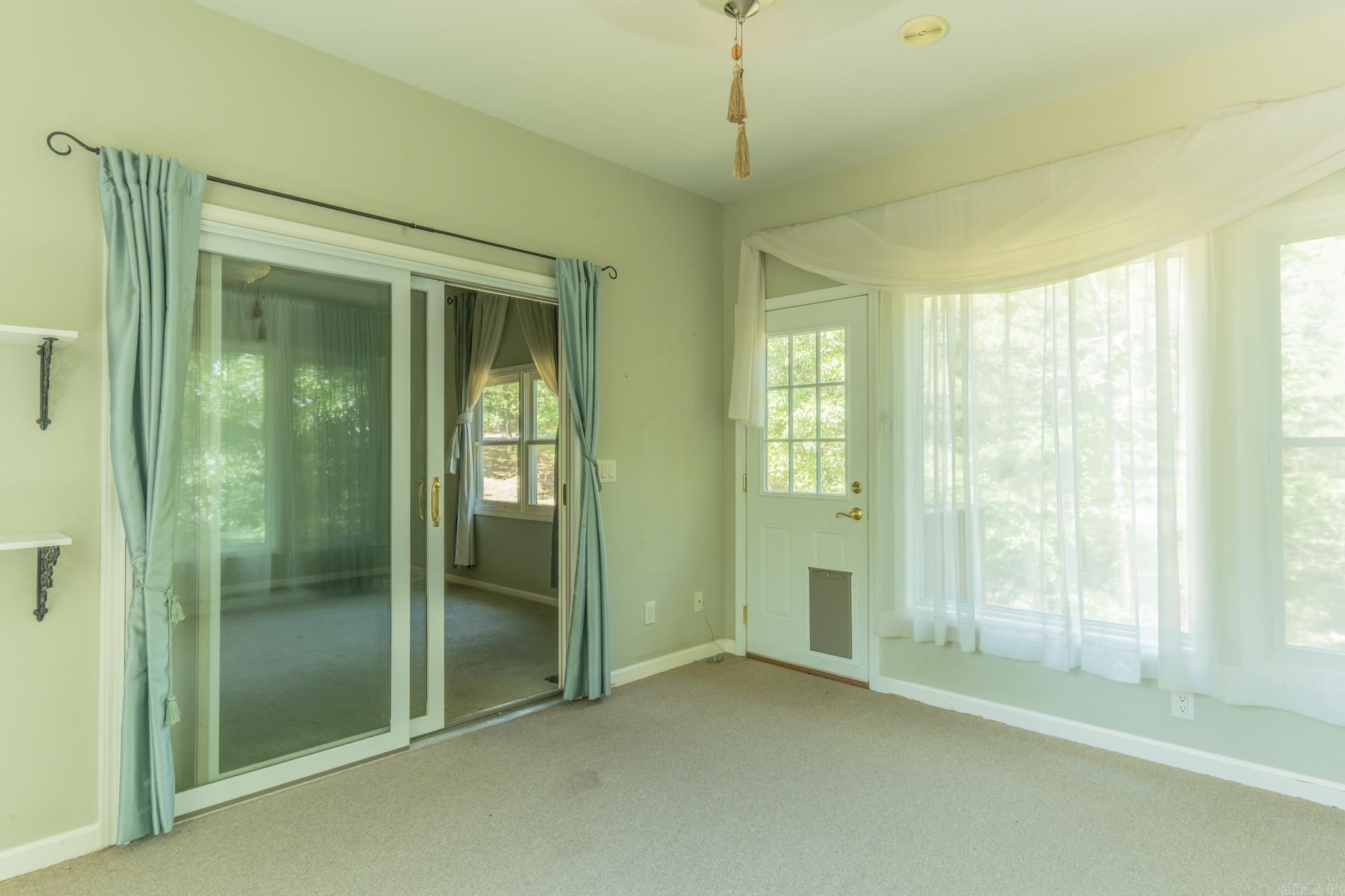 7 Resplandor Court Hot Springs Village, AR 71909