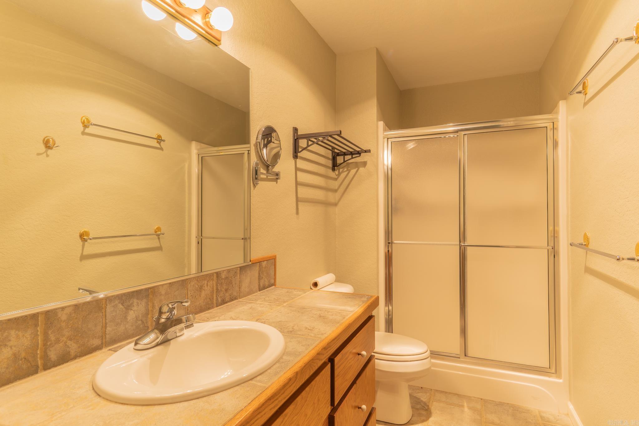 7 Resplandor Court Hot Springs Village, AR 71909