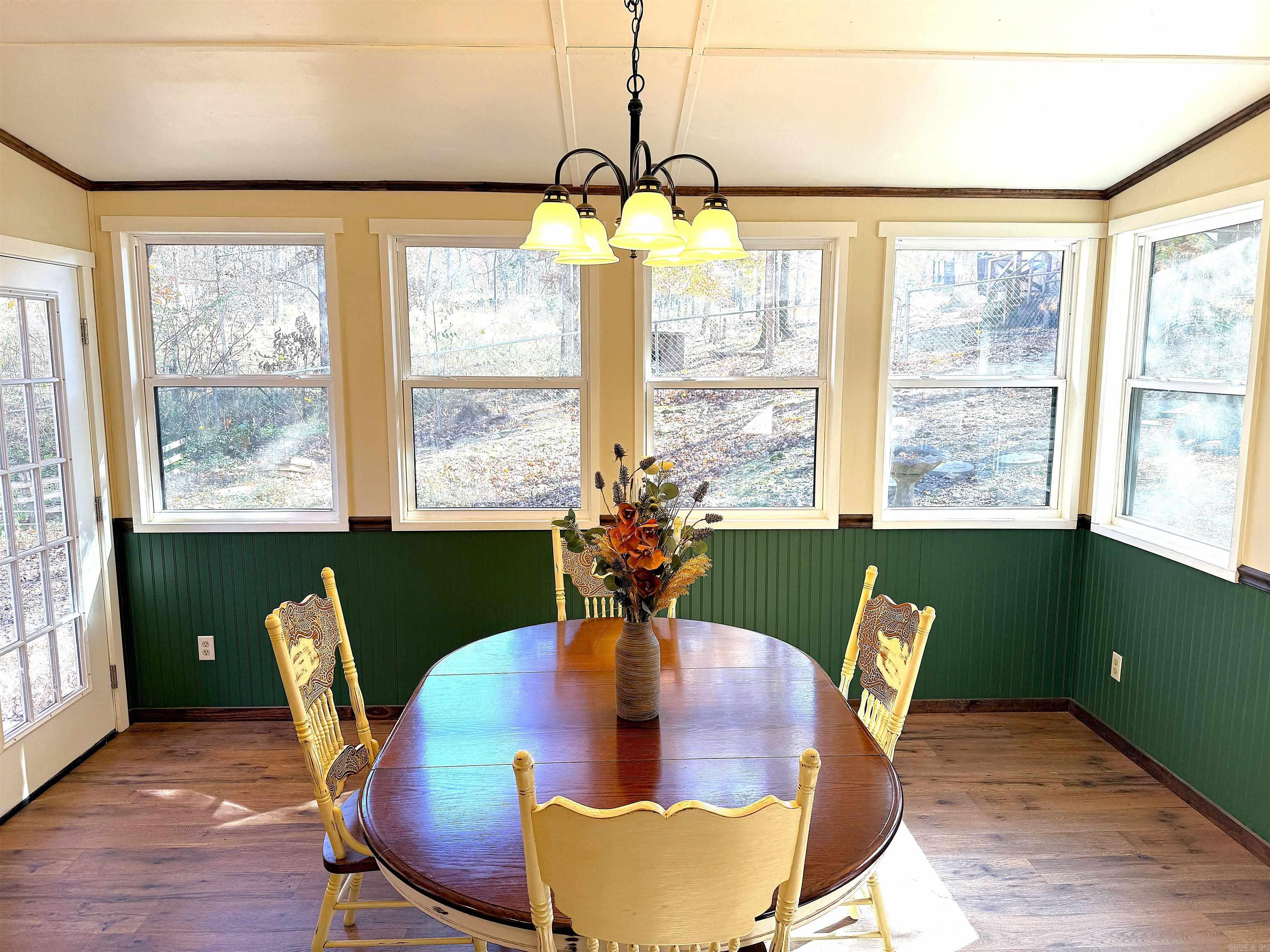 192 Lone Pine Road N Greers Ferry, AR 72067