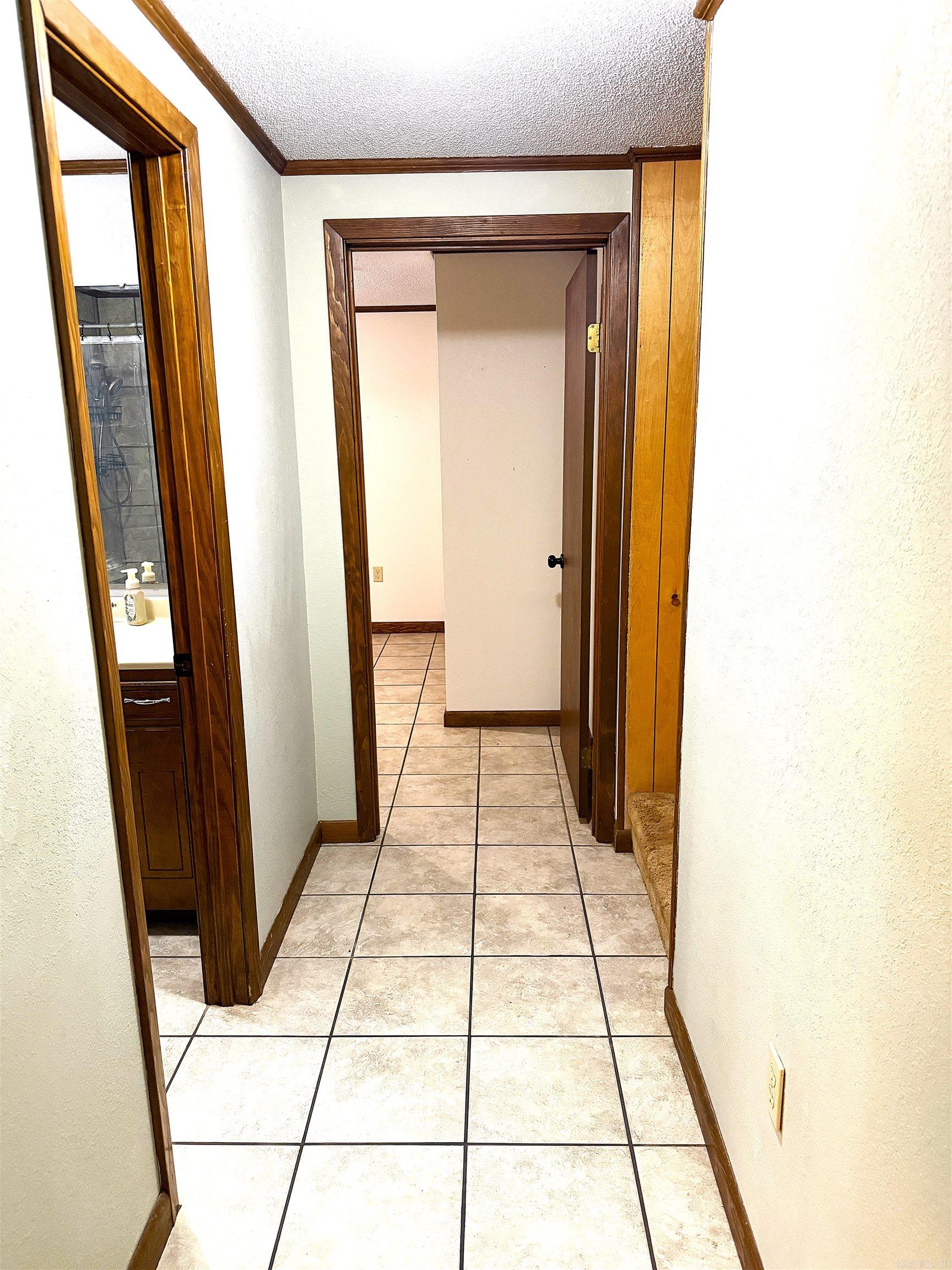 192 Lone Pine Road N Greers Ferry, AR 72067