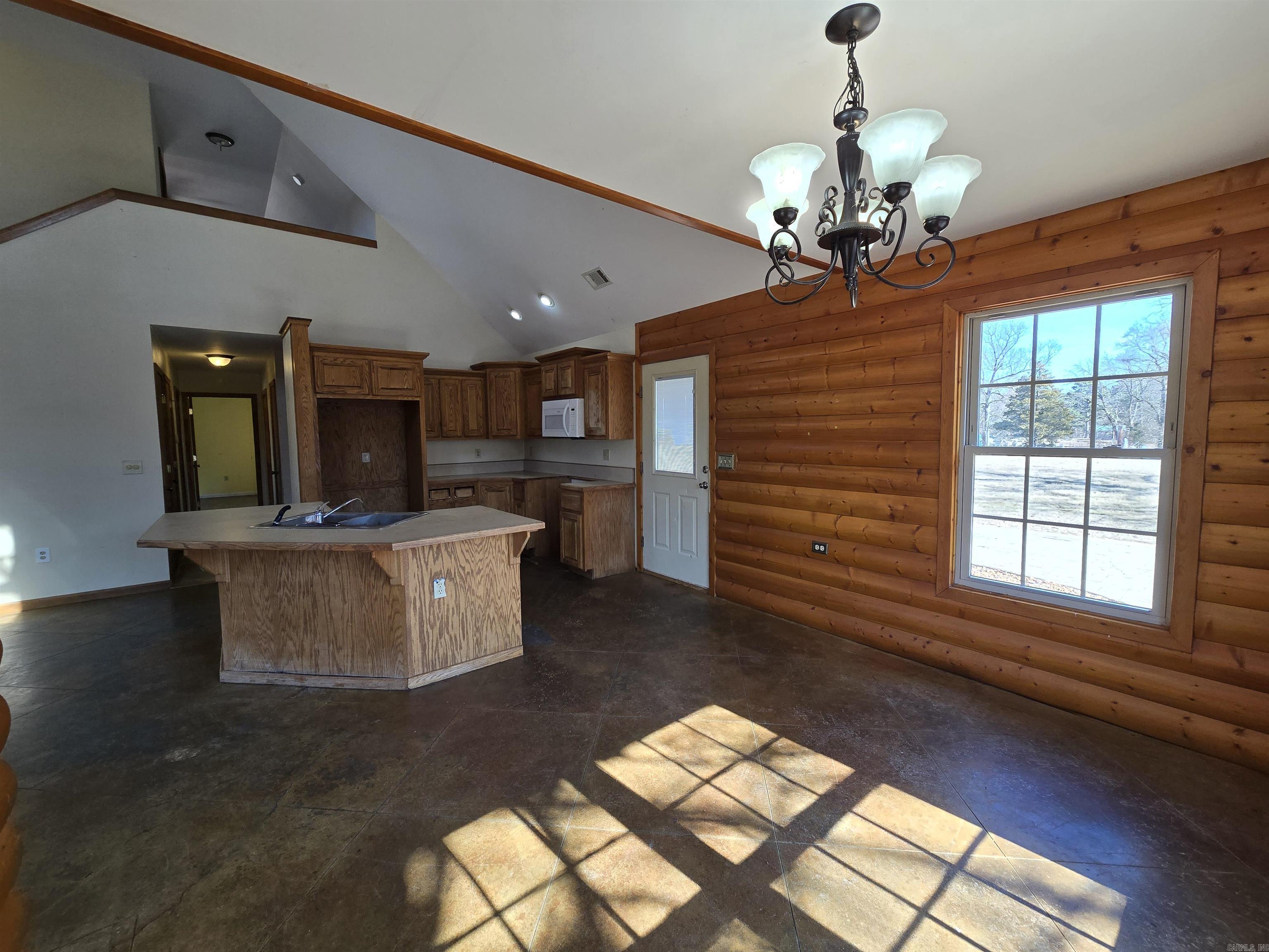 371 Mountain Trail  Shirley, AR