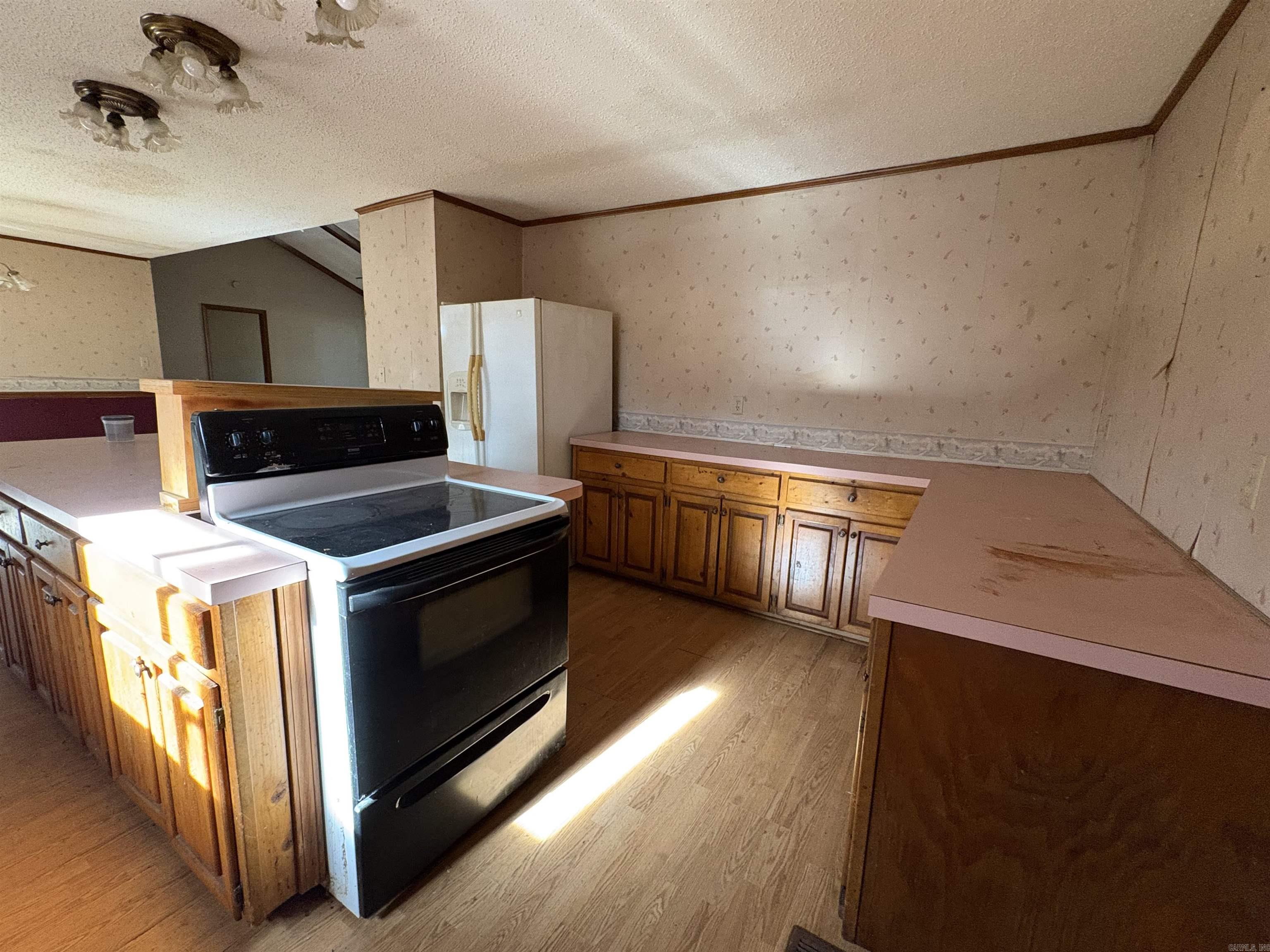 833 S Avilla Heights Alexander, AR 72002