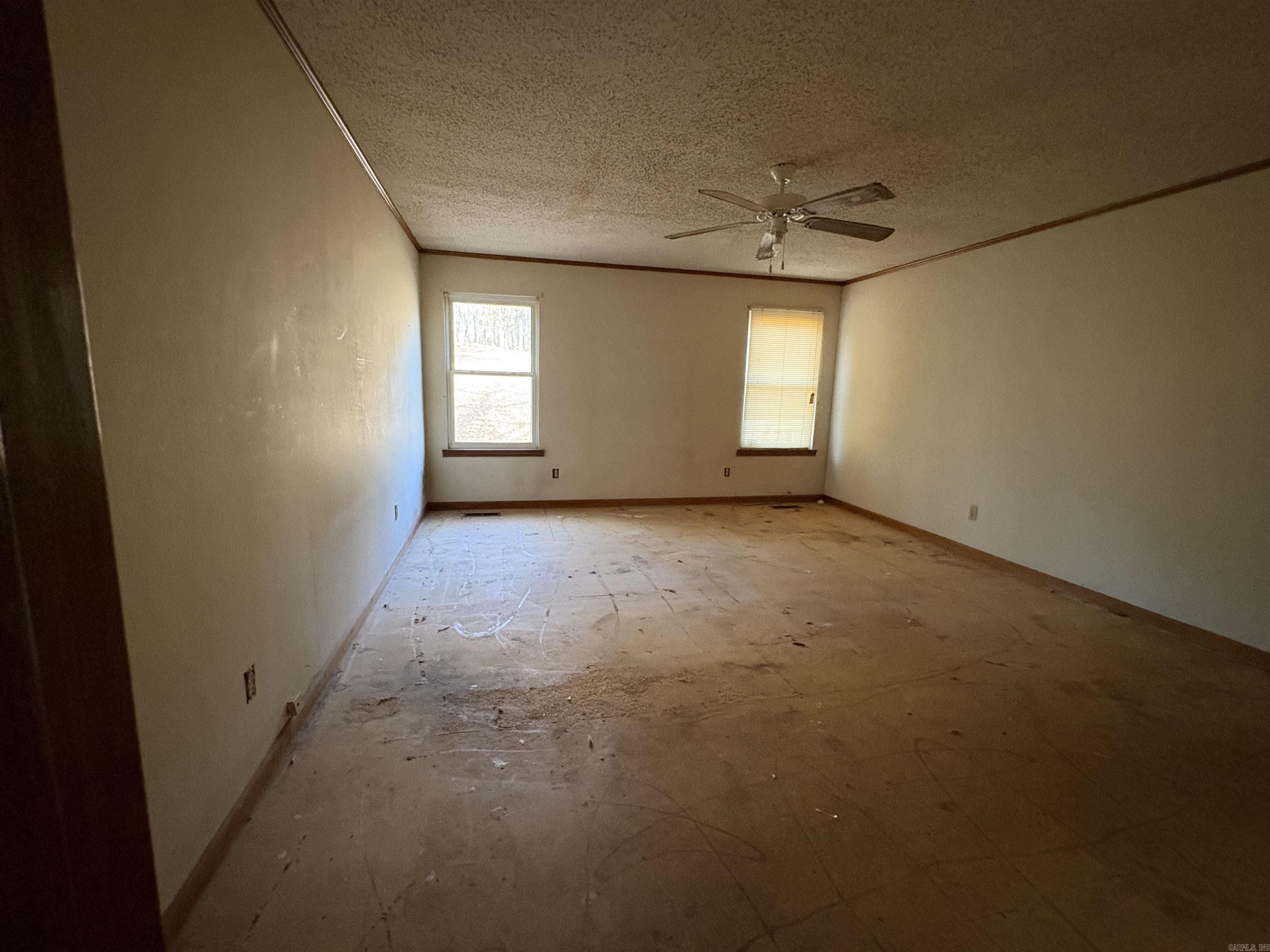 833 S Avilla Heights Alexander, AR 72002