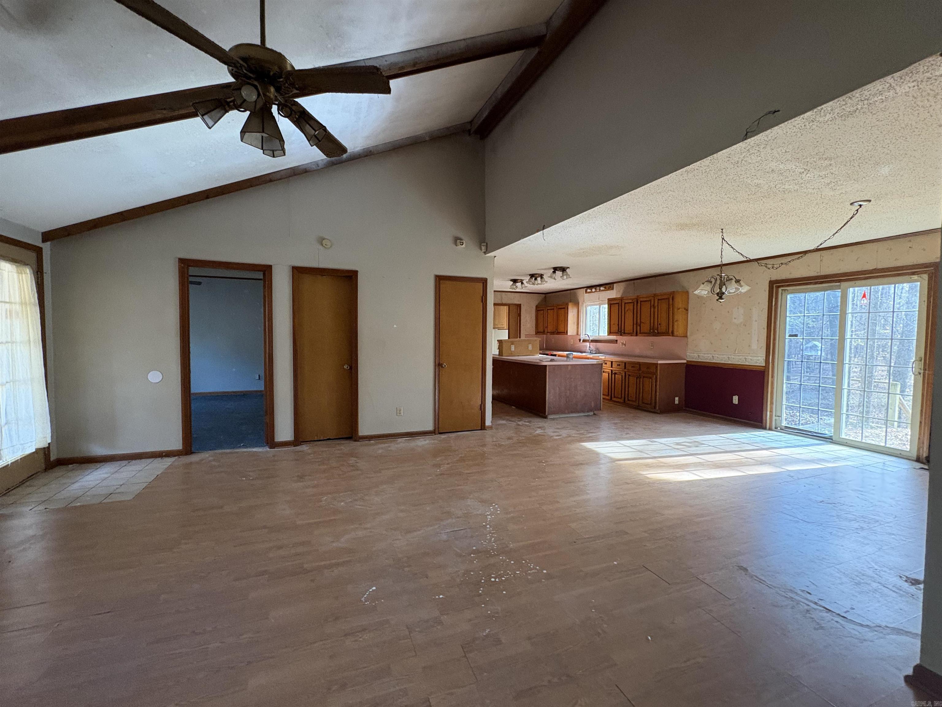 833 S Avilla Heights Alexander, AR 72002