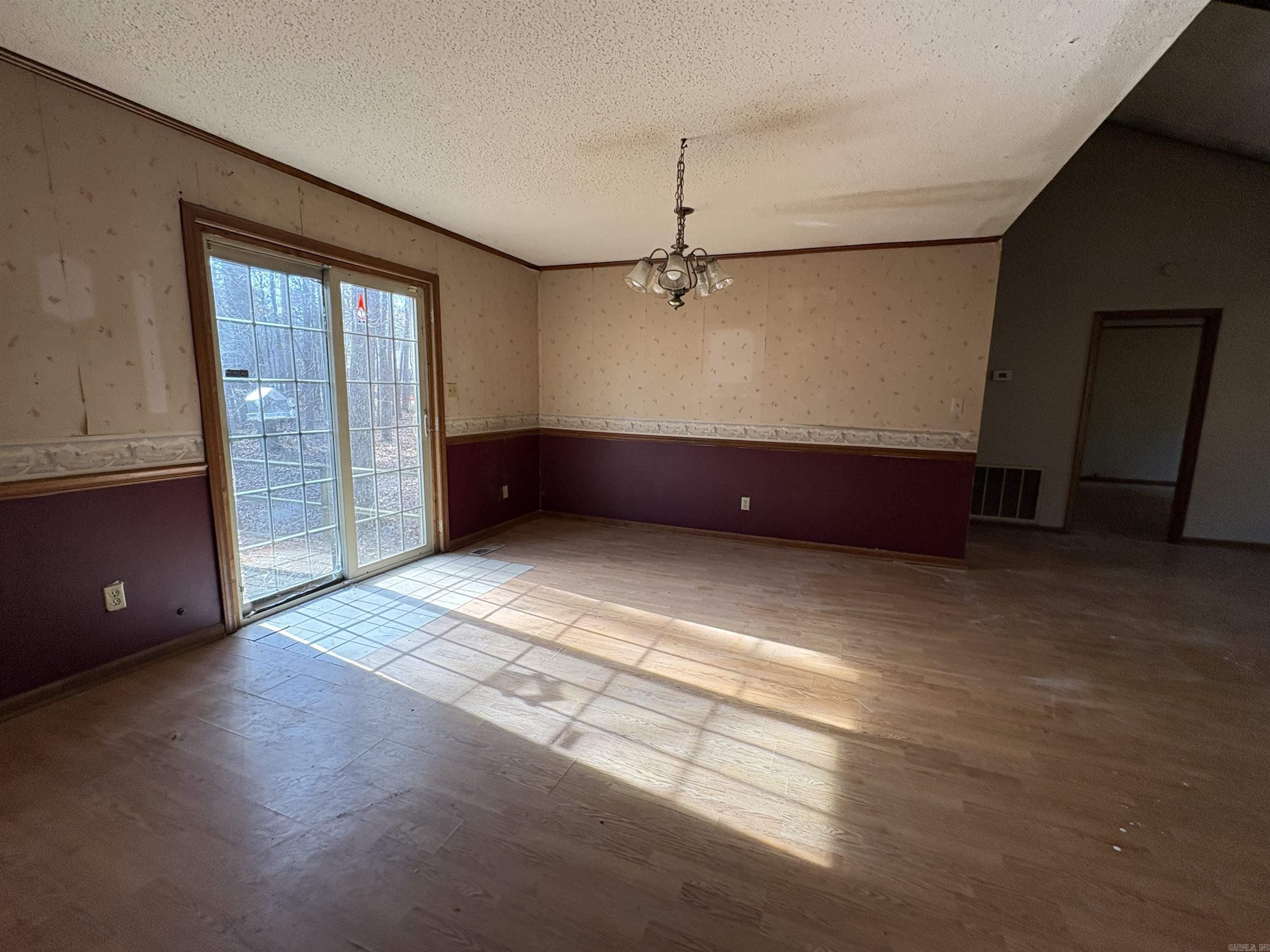 833 S Avilla Heights Alexander, AR 72002