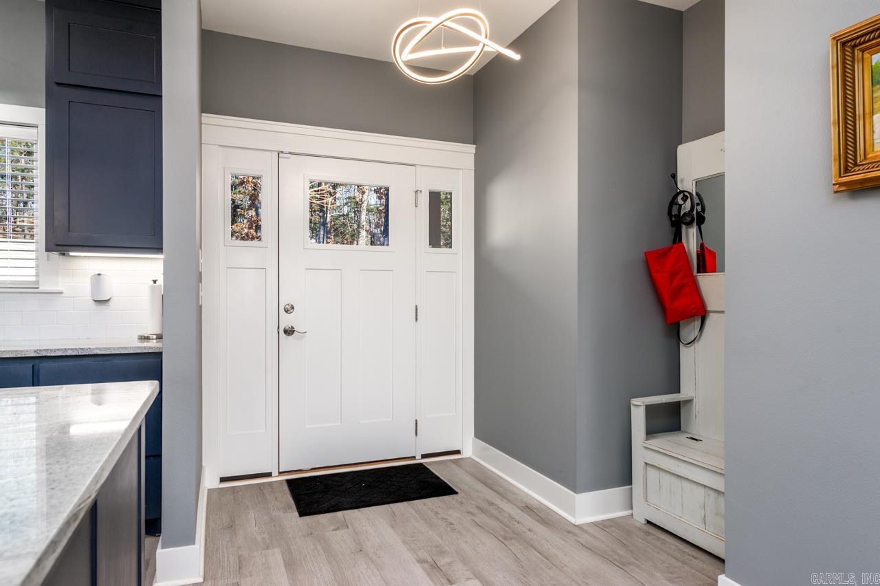 24 Blue Jay Way Conway, AR 72032