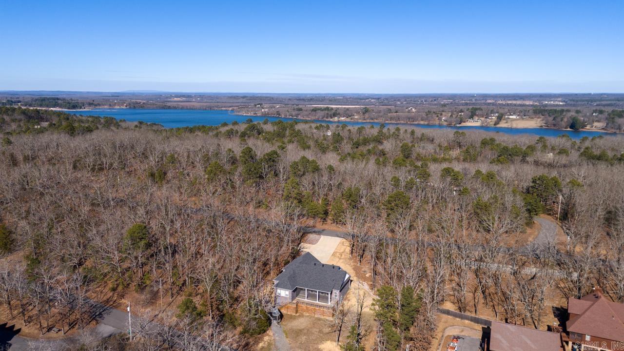 24 Blue Jay Way Conway, AR 72032