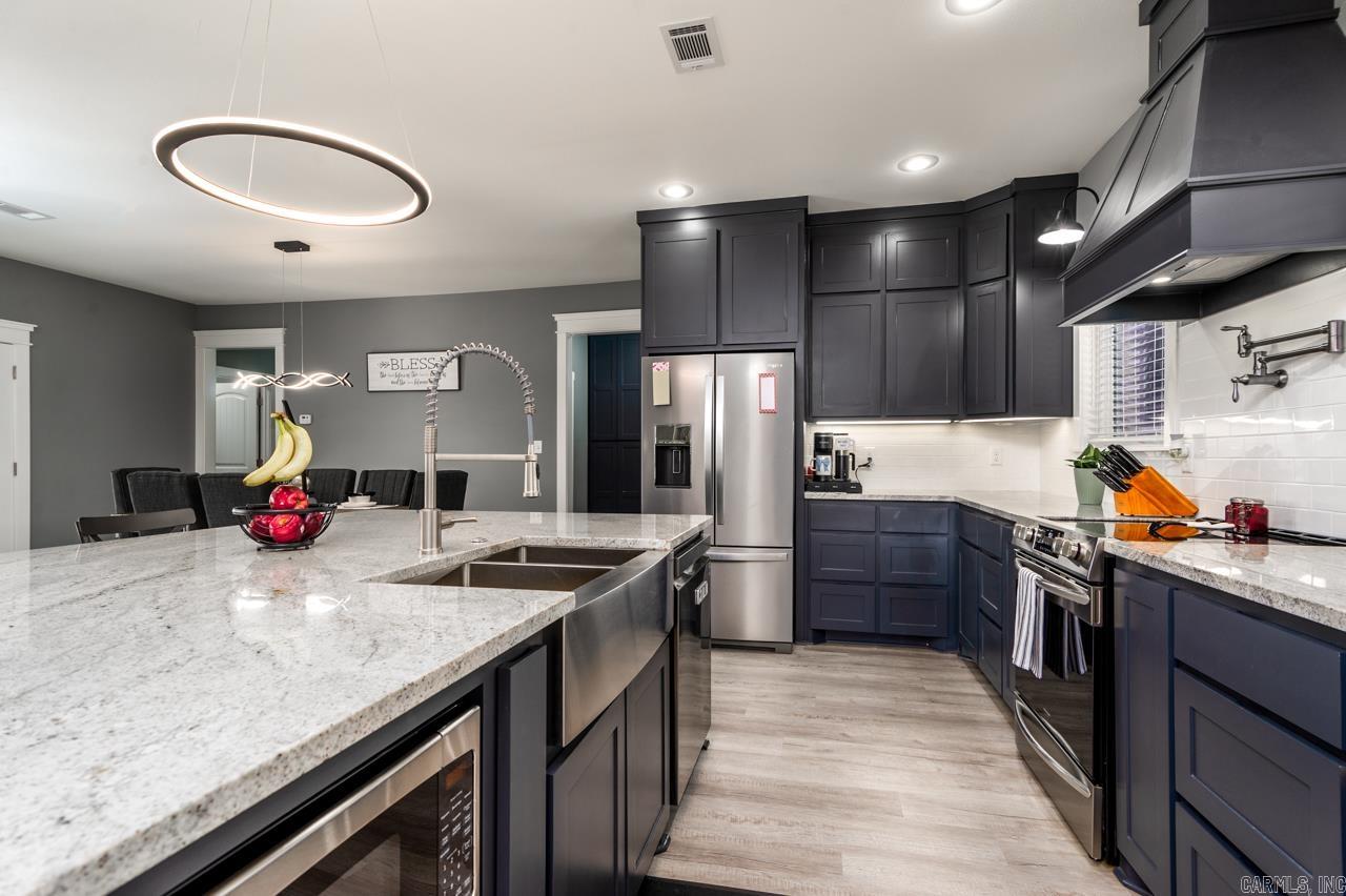 24 Blue Jay Way Conway, AR 72032