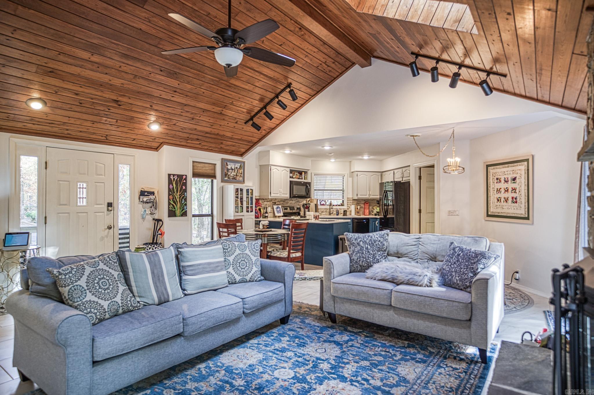 6 Hermosa Circle Hot Springs Village, AR 71909