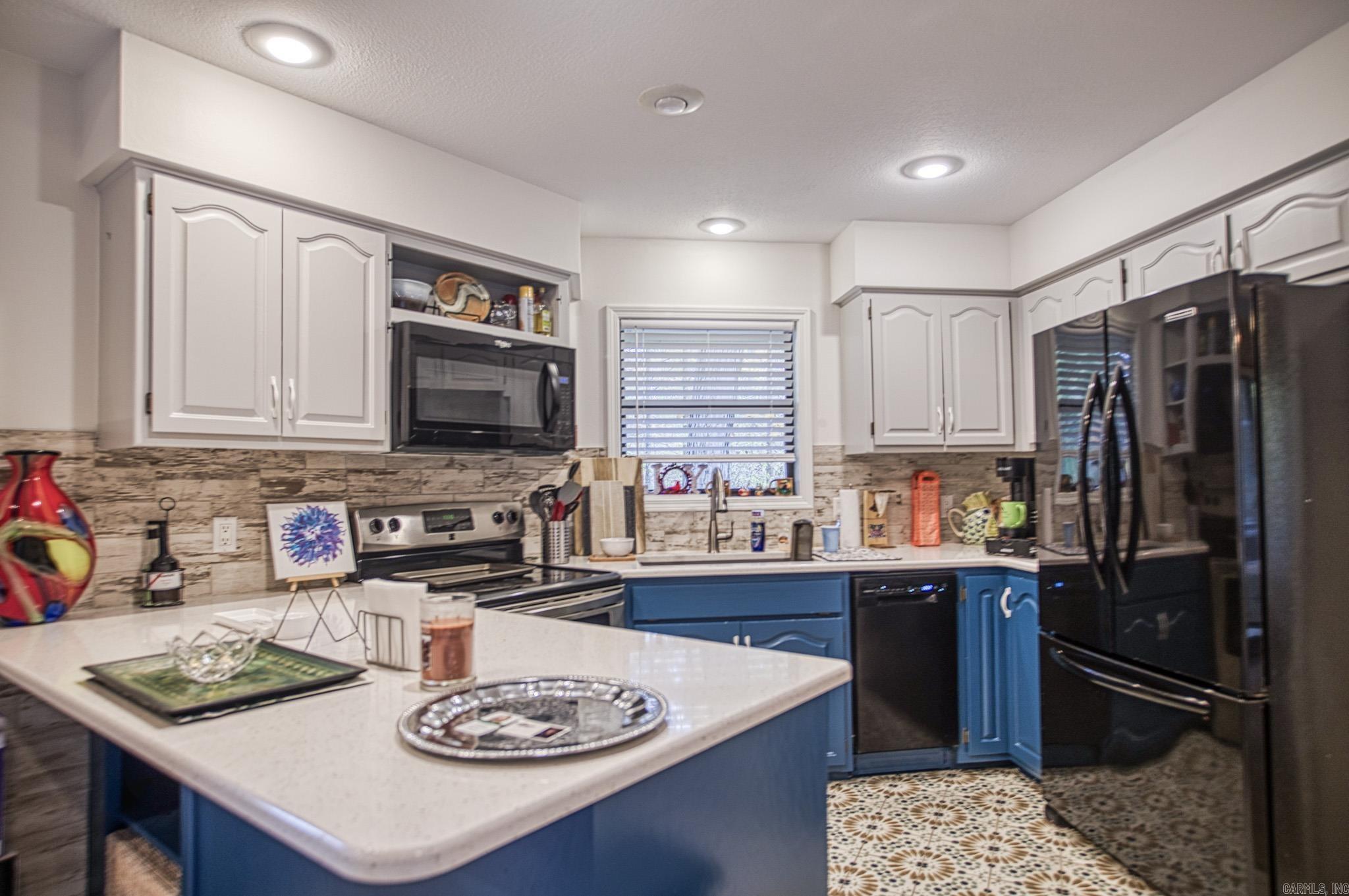 6 Hermosa Circle Hot Springs Village, AR 71909