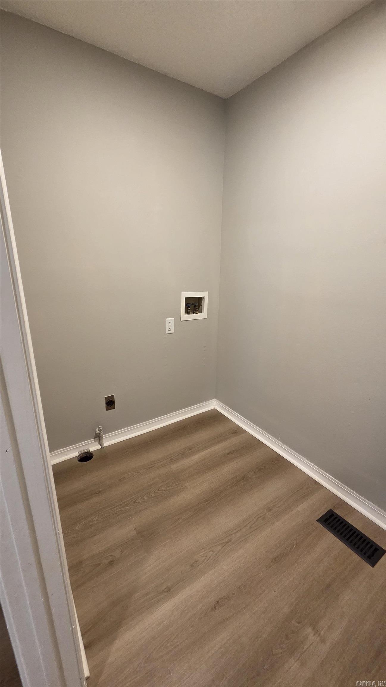 2706 Longcoy  Little Rock, AR