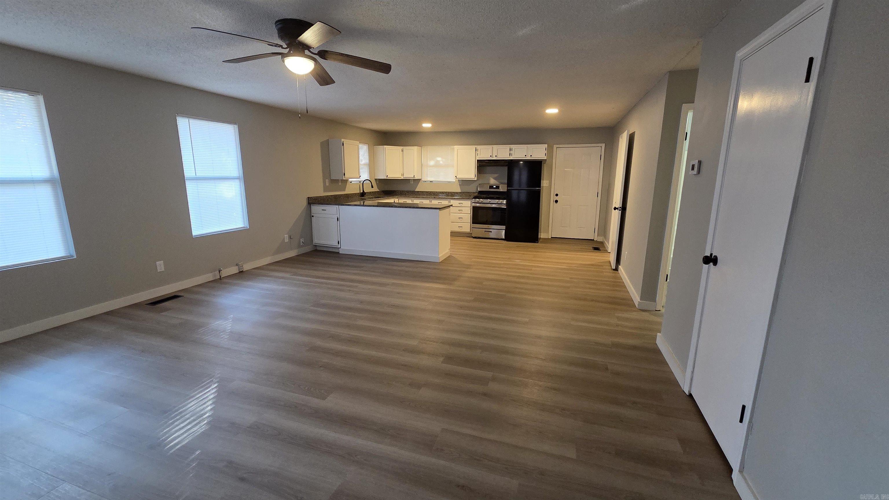 2706 Longcoy  Little Rock, AR