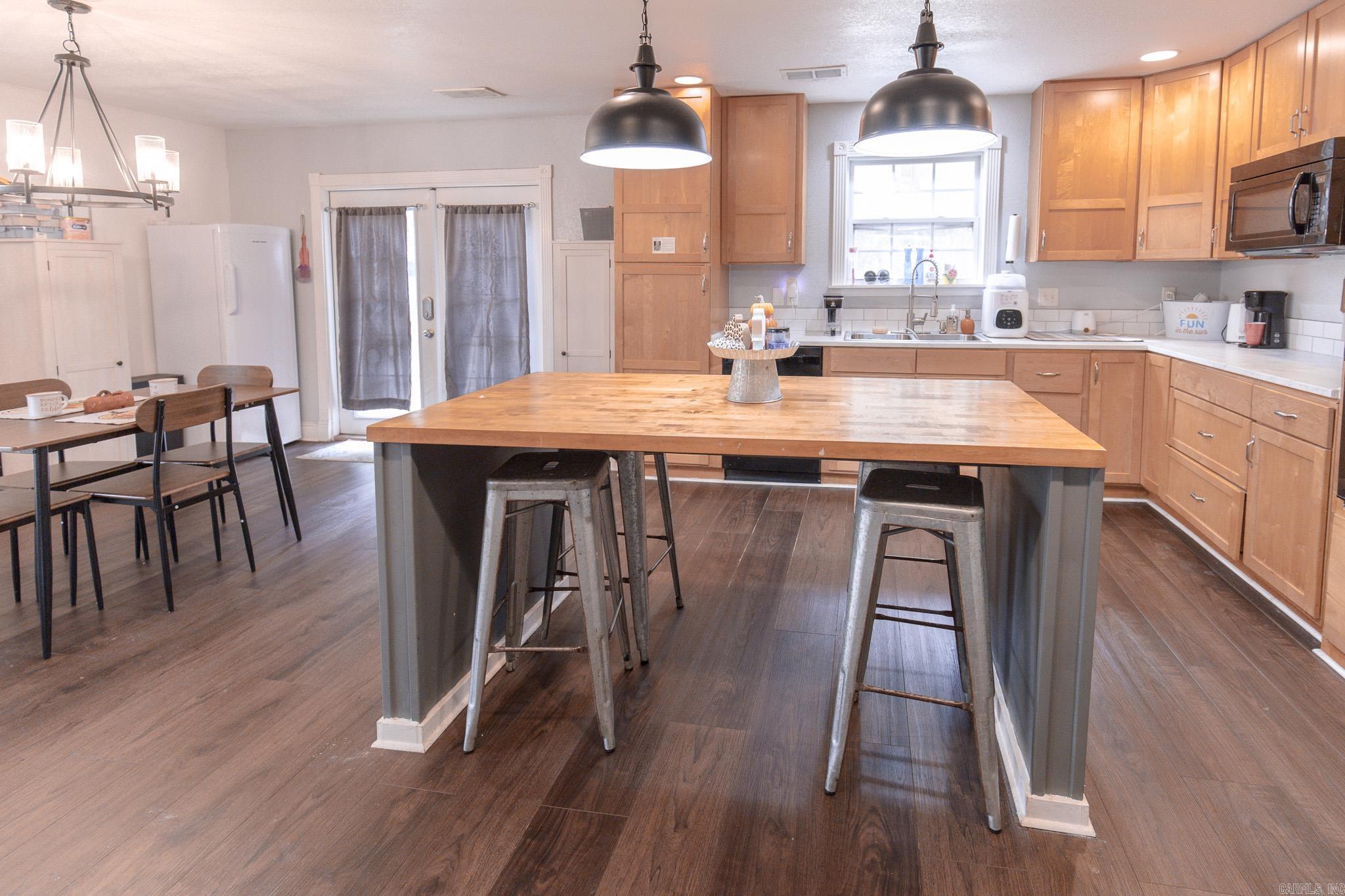 199 Grant 81 Sheridan, AR 72150