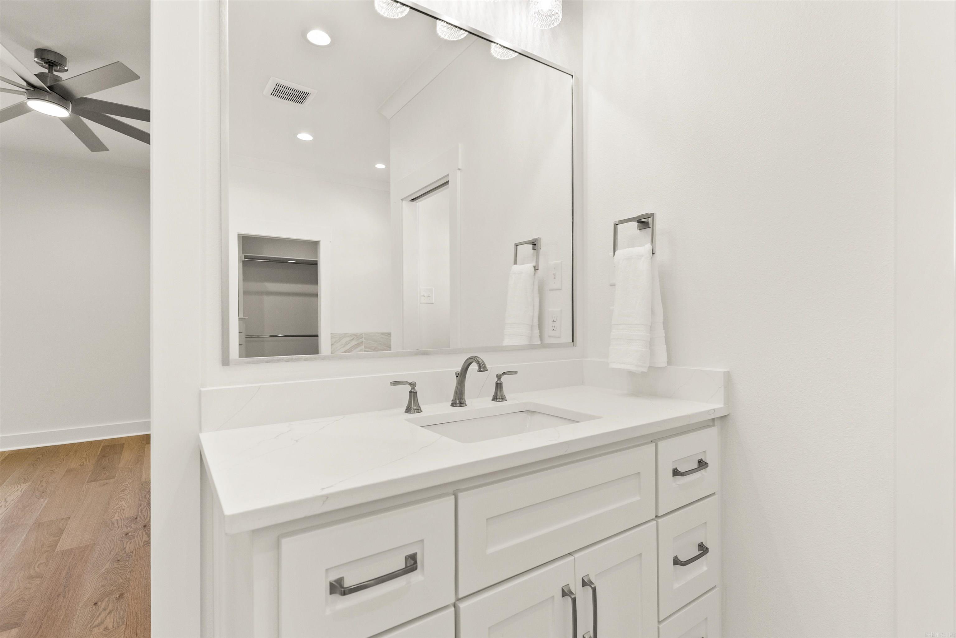 1645 Nantucket Conway, AR 72034