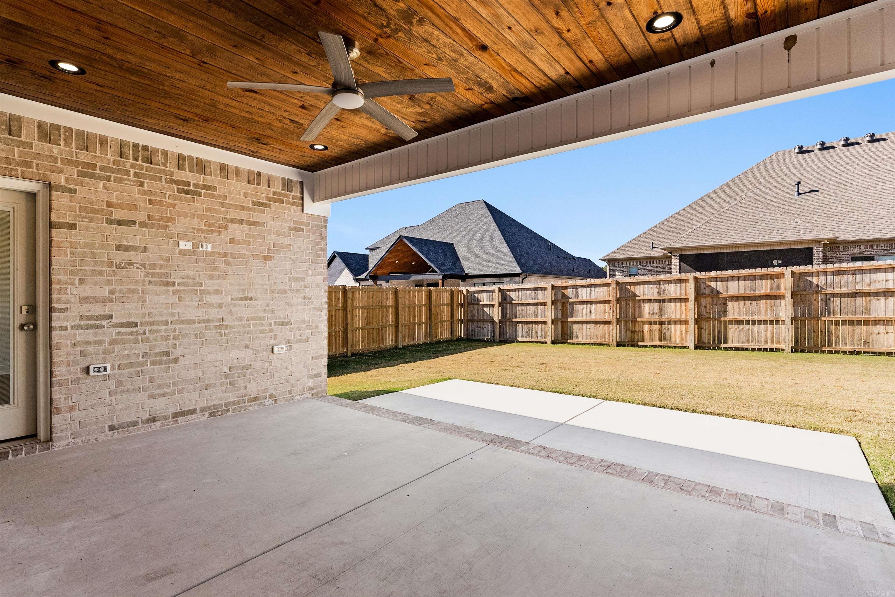 1645 Nantucket Conway, AR 72034