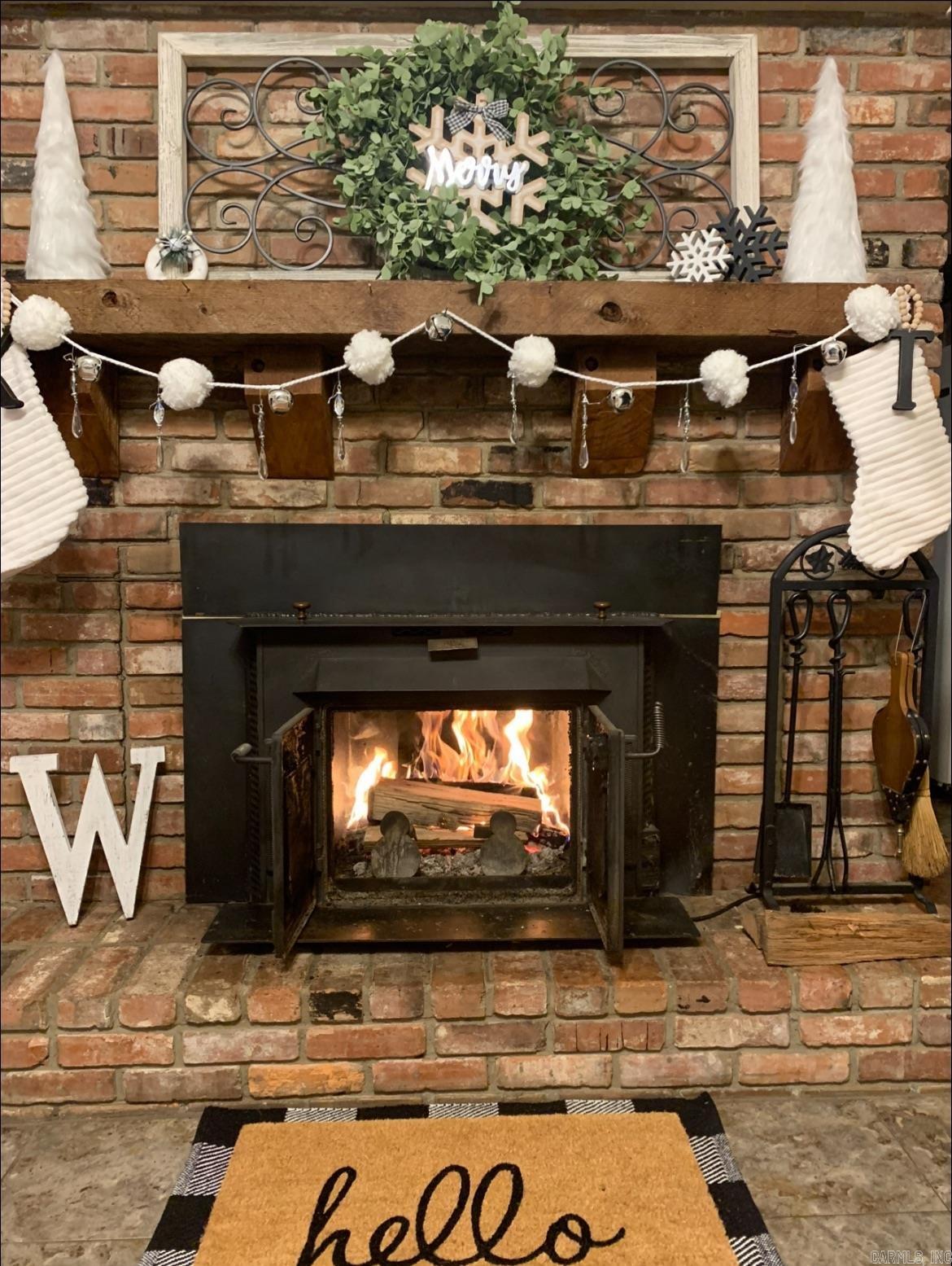 2215 S 425 Highway Monticello, AR 71655