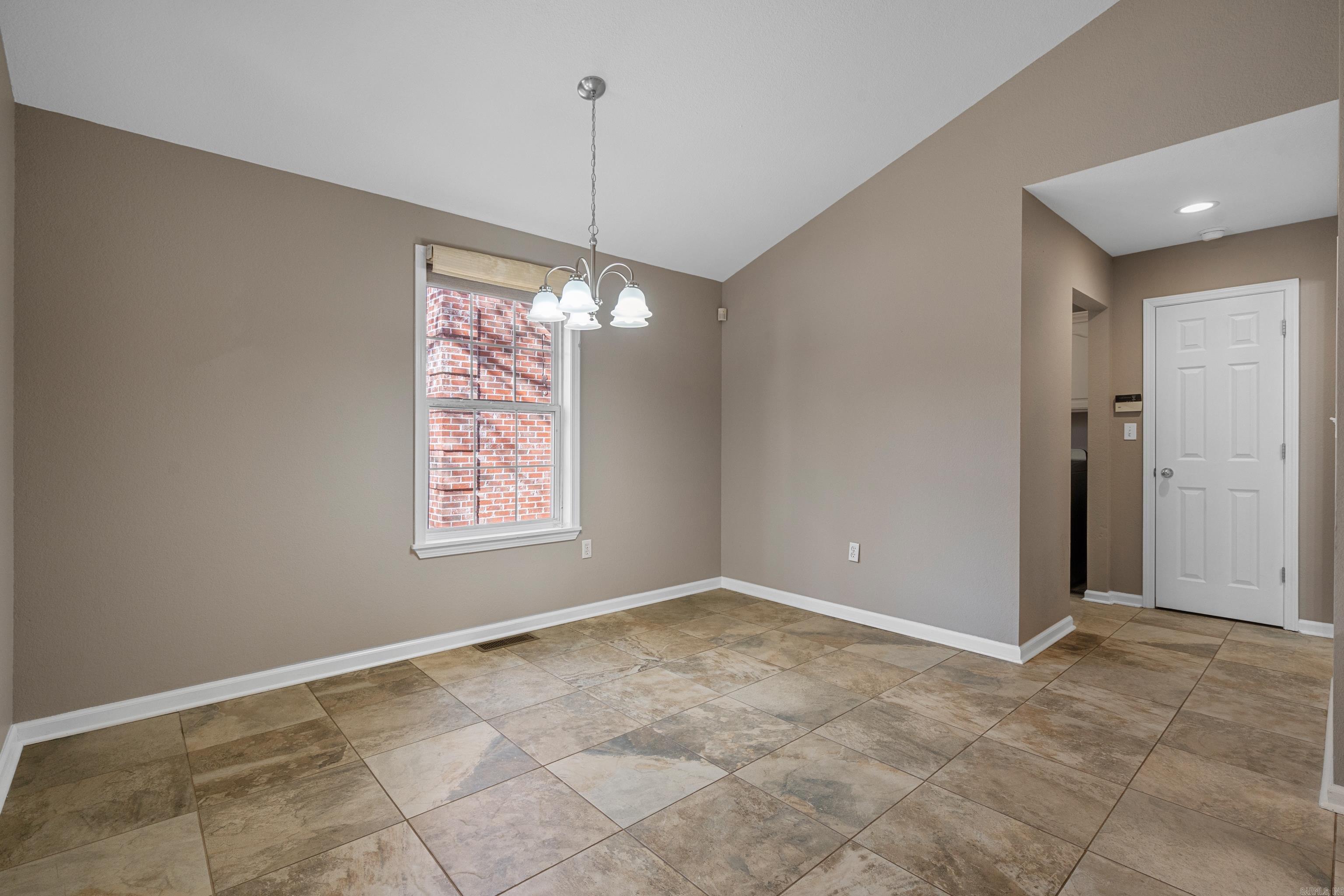 5 Kings Row Hot Springs, AR 71901