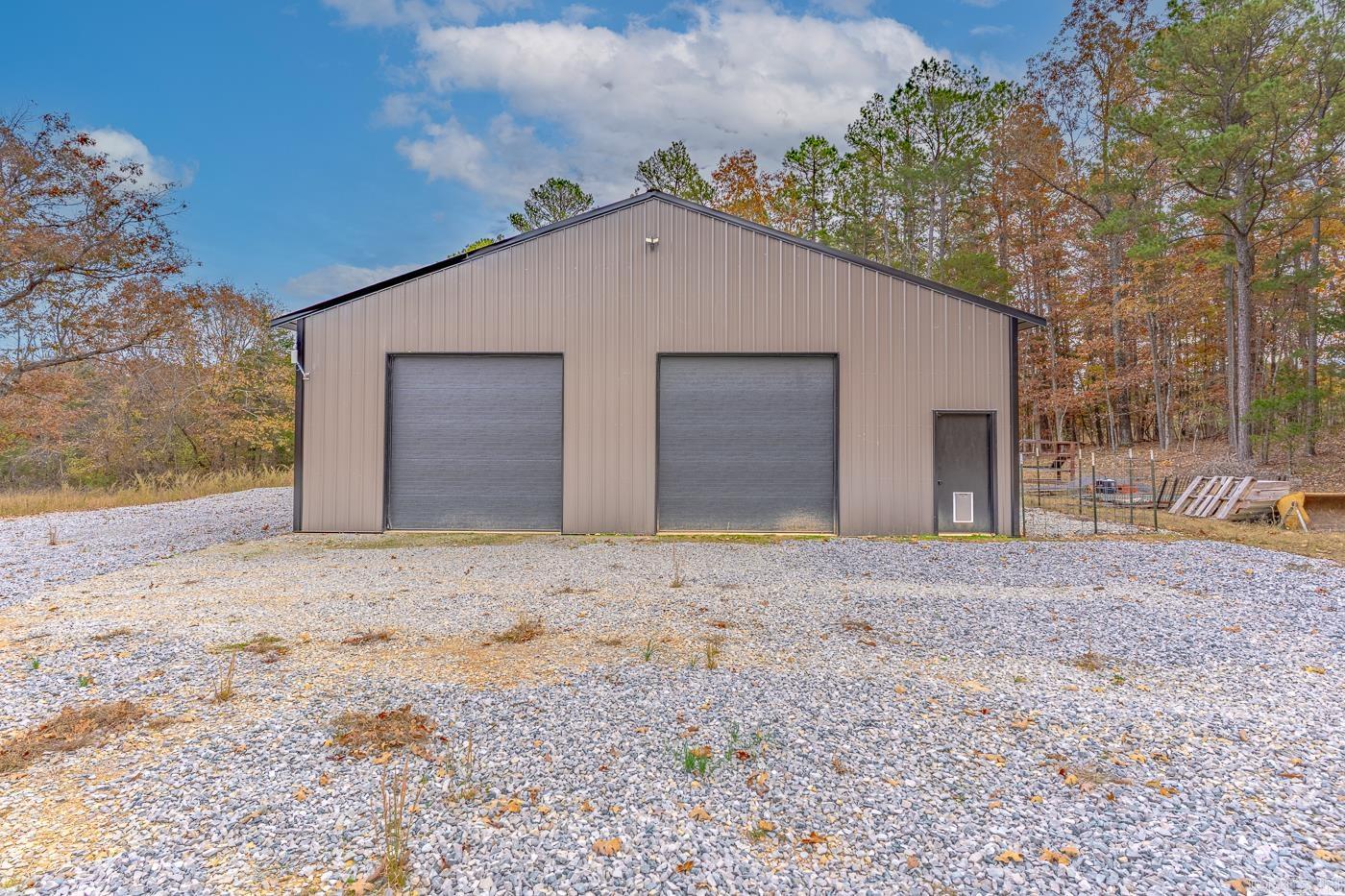 421 Tail Star Trl  Elizabeth, AR