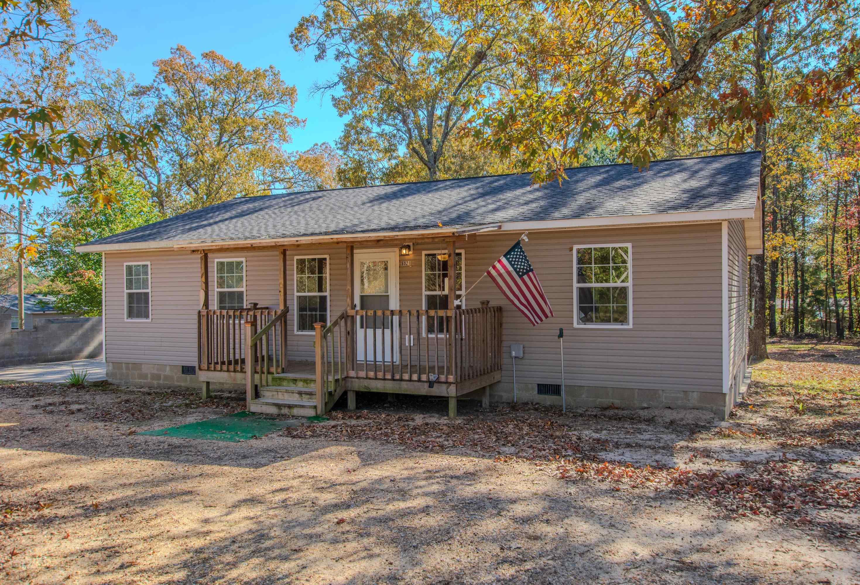 6921  Shady Acres  Hensley, AR