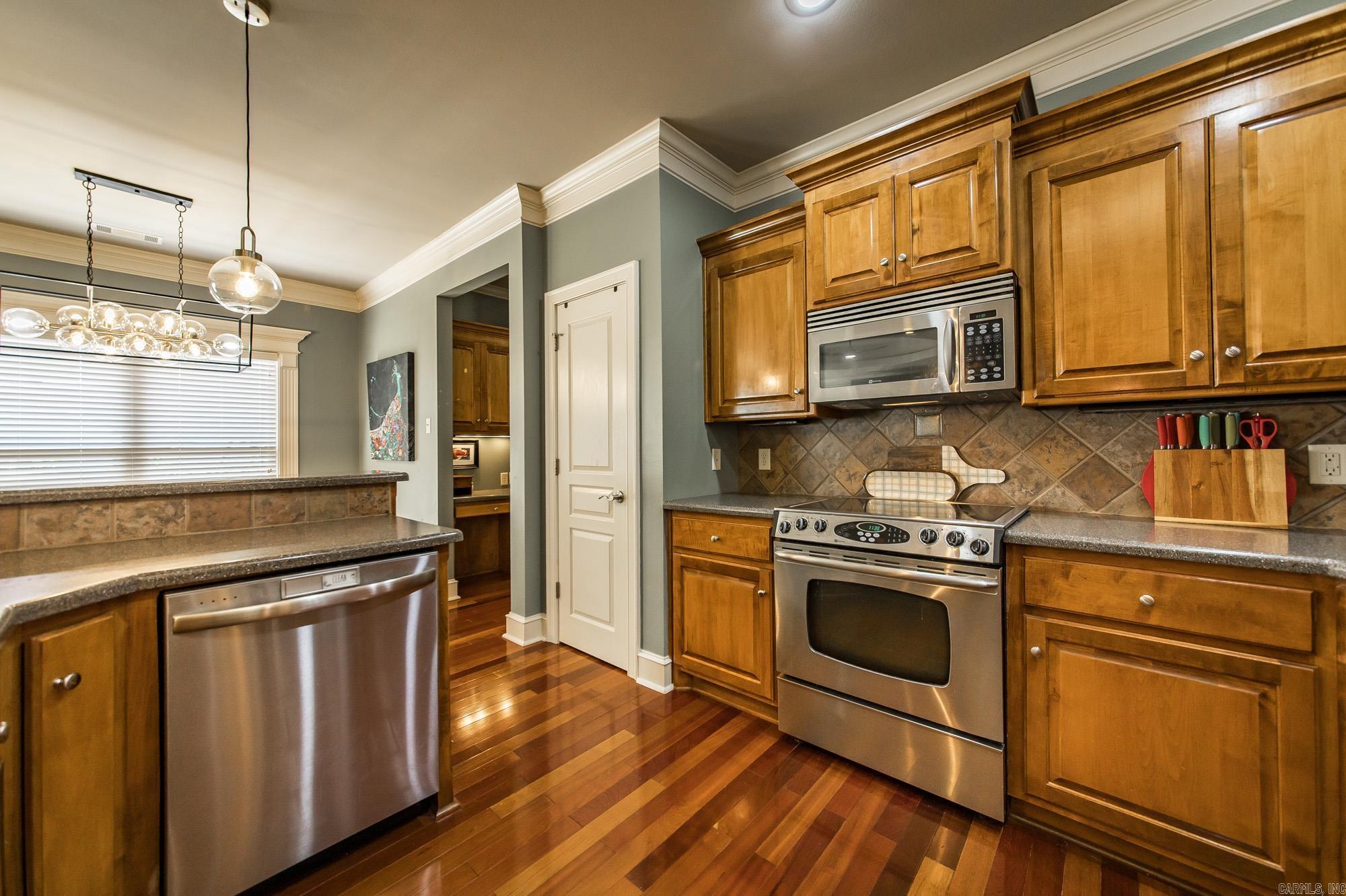 103 Beaver Creek Lane Maumelle, AR 72113