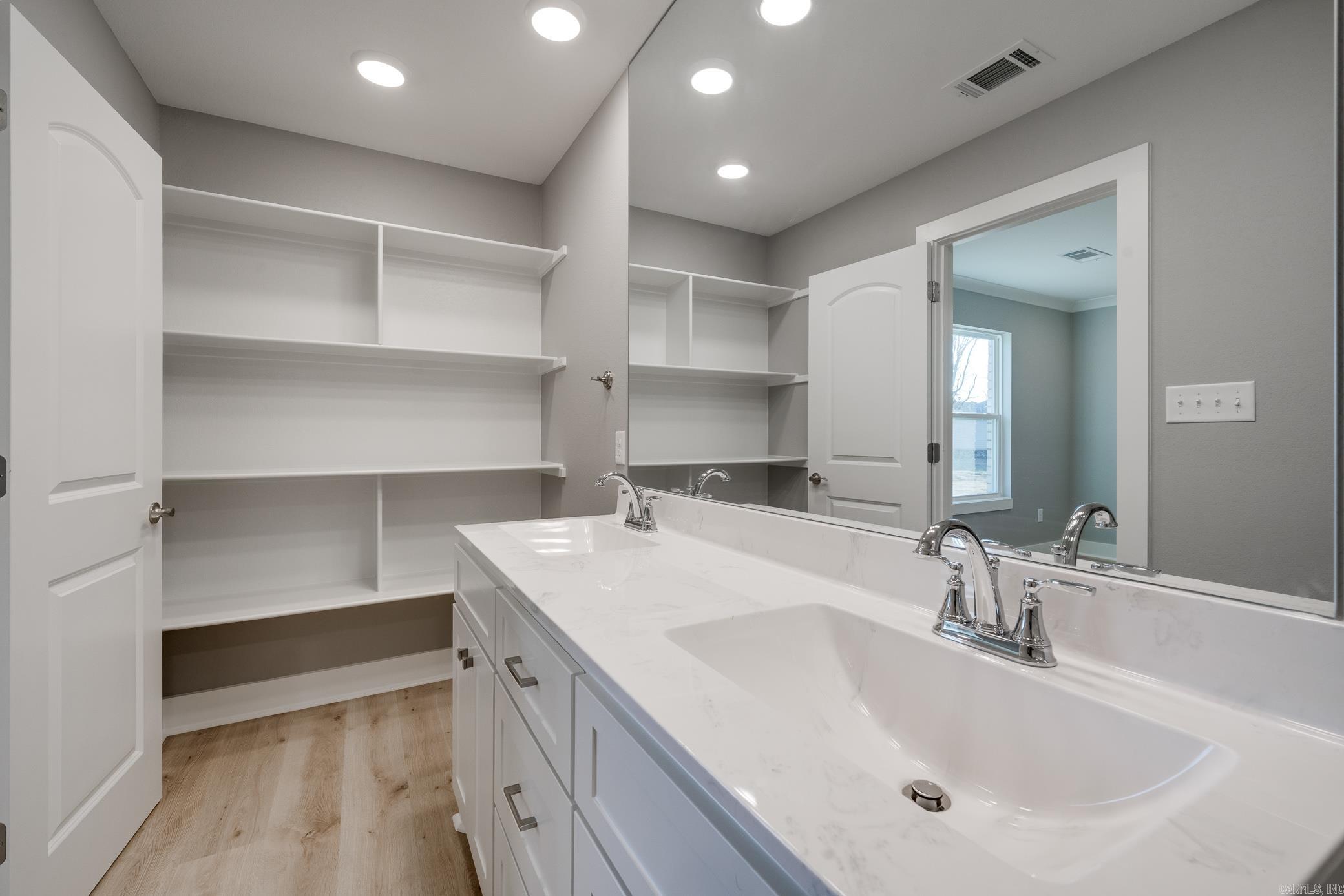 21 Blair  Greenbrier, AR