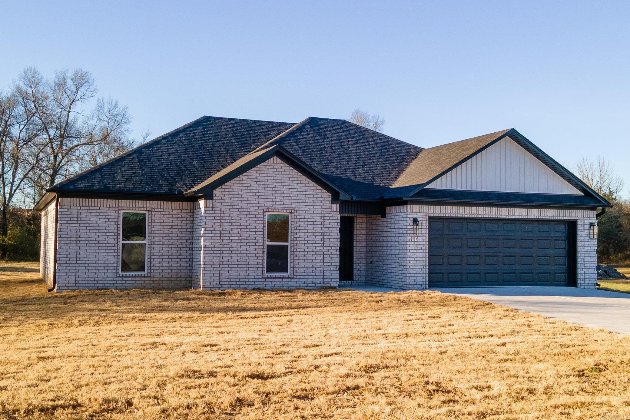 21 Blair  Greenbrier, AR