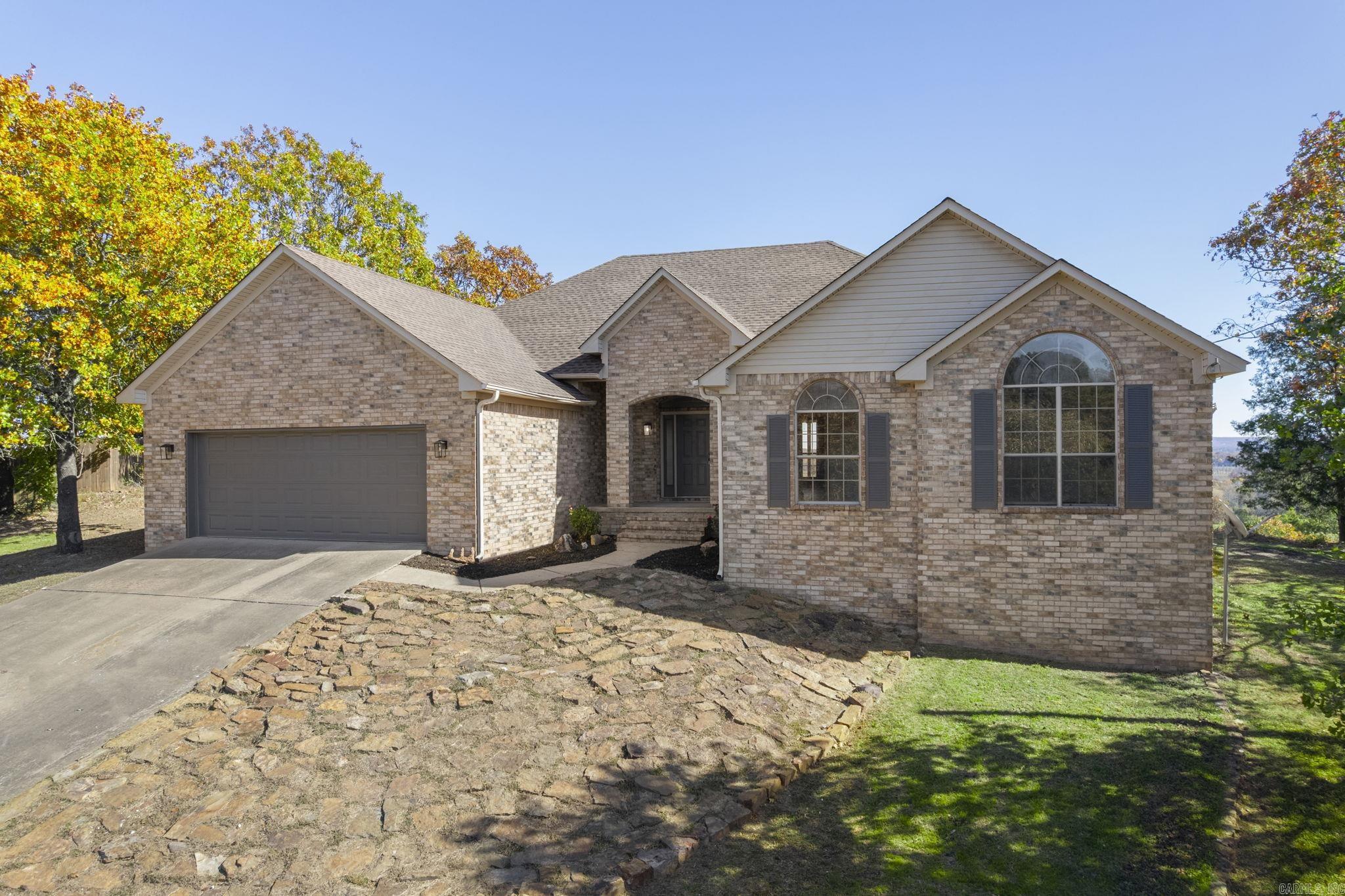 38 Windwood Loop Conway, AR 72034