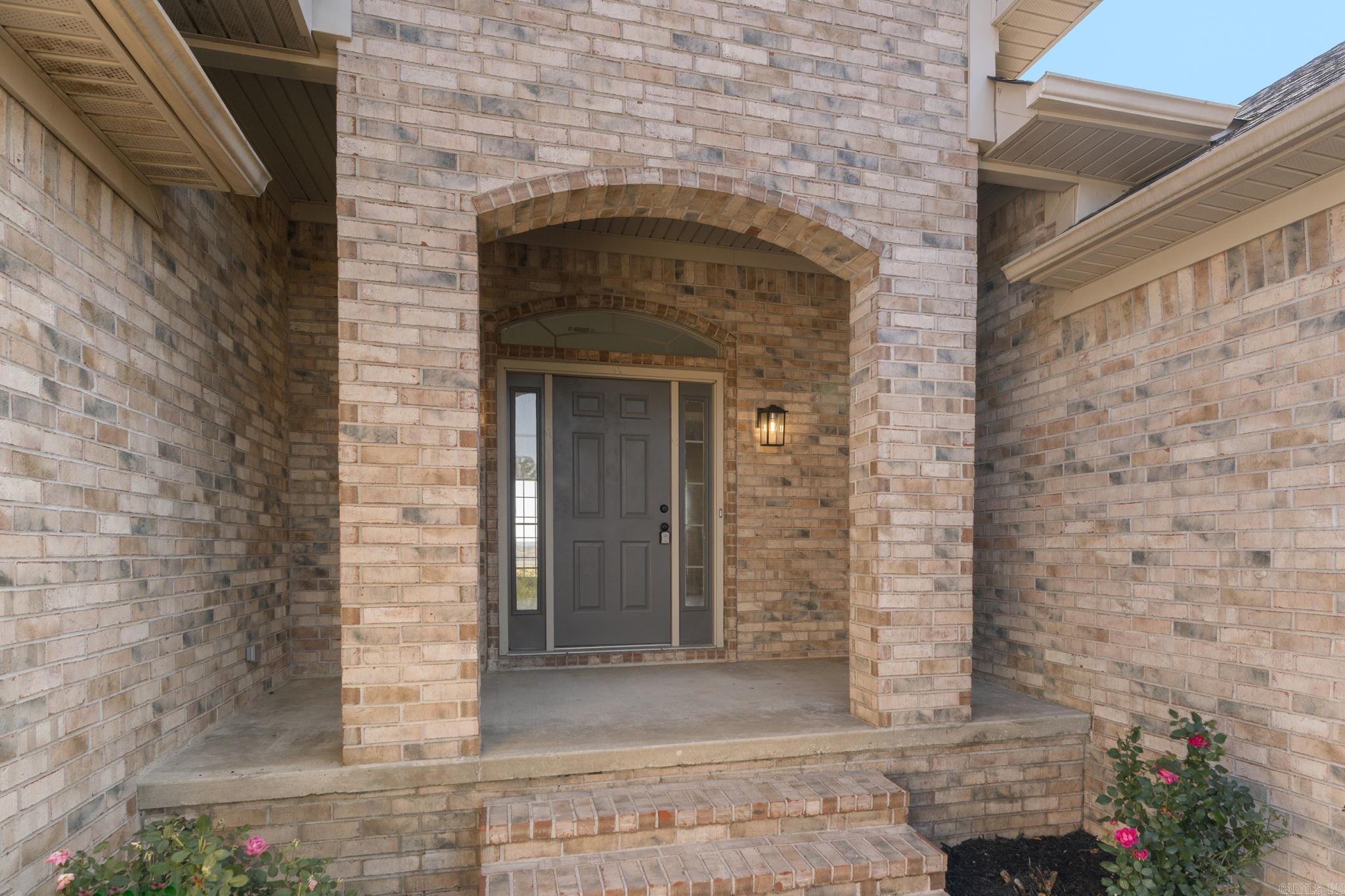 38 Windwood Loop Conway, AR 72034