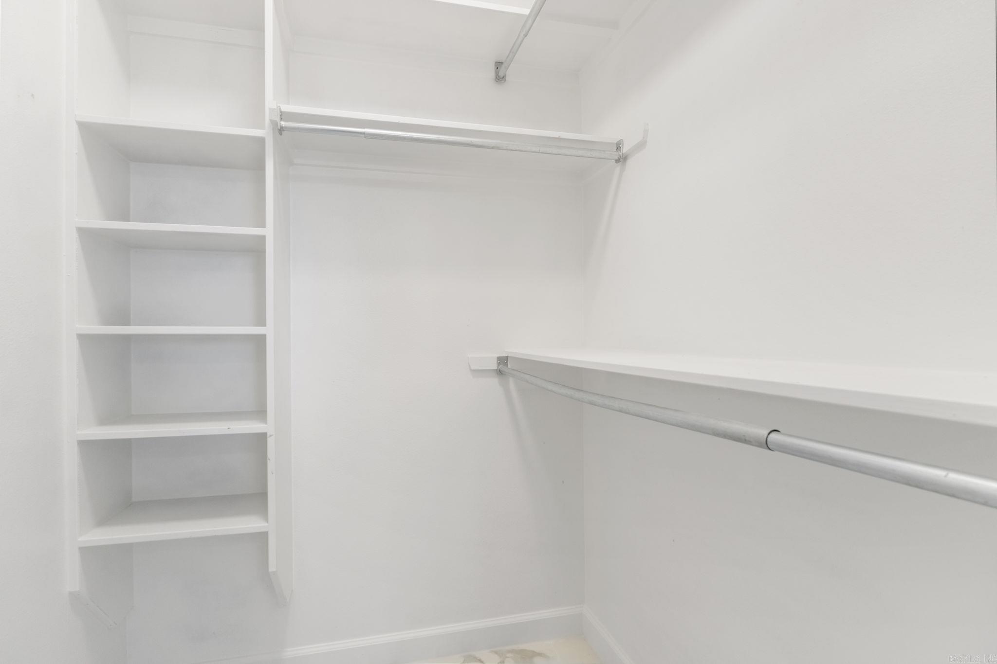 38 Windwood Loop Conway, AR 72034