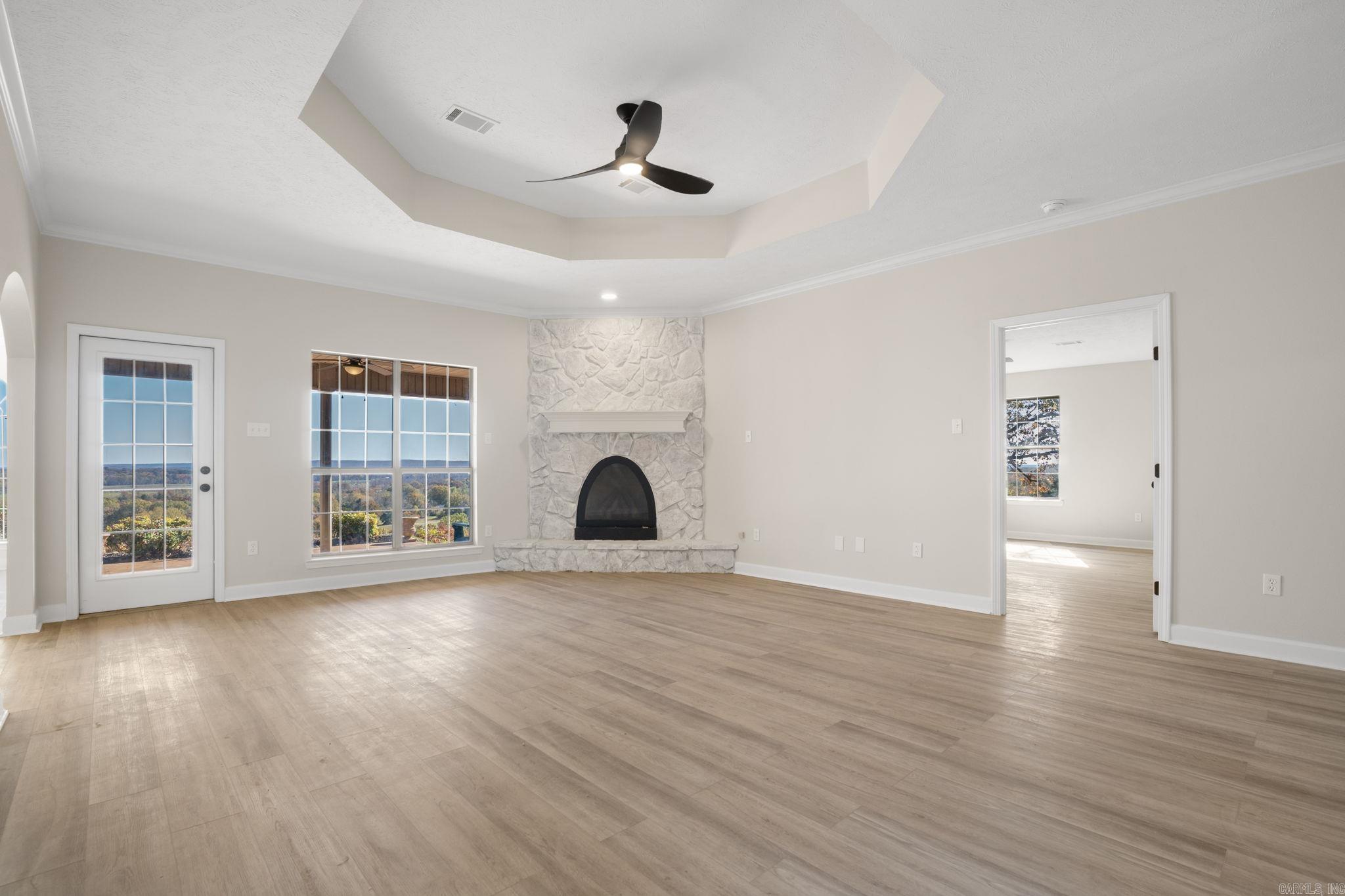 38 Windwood Loop Conway, AR 72034