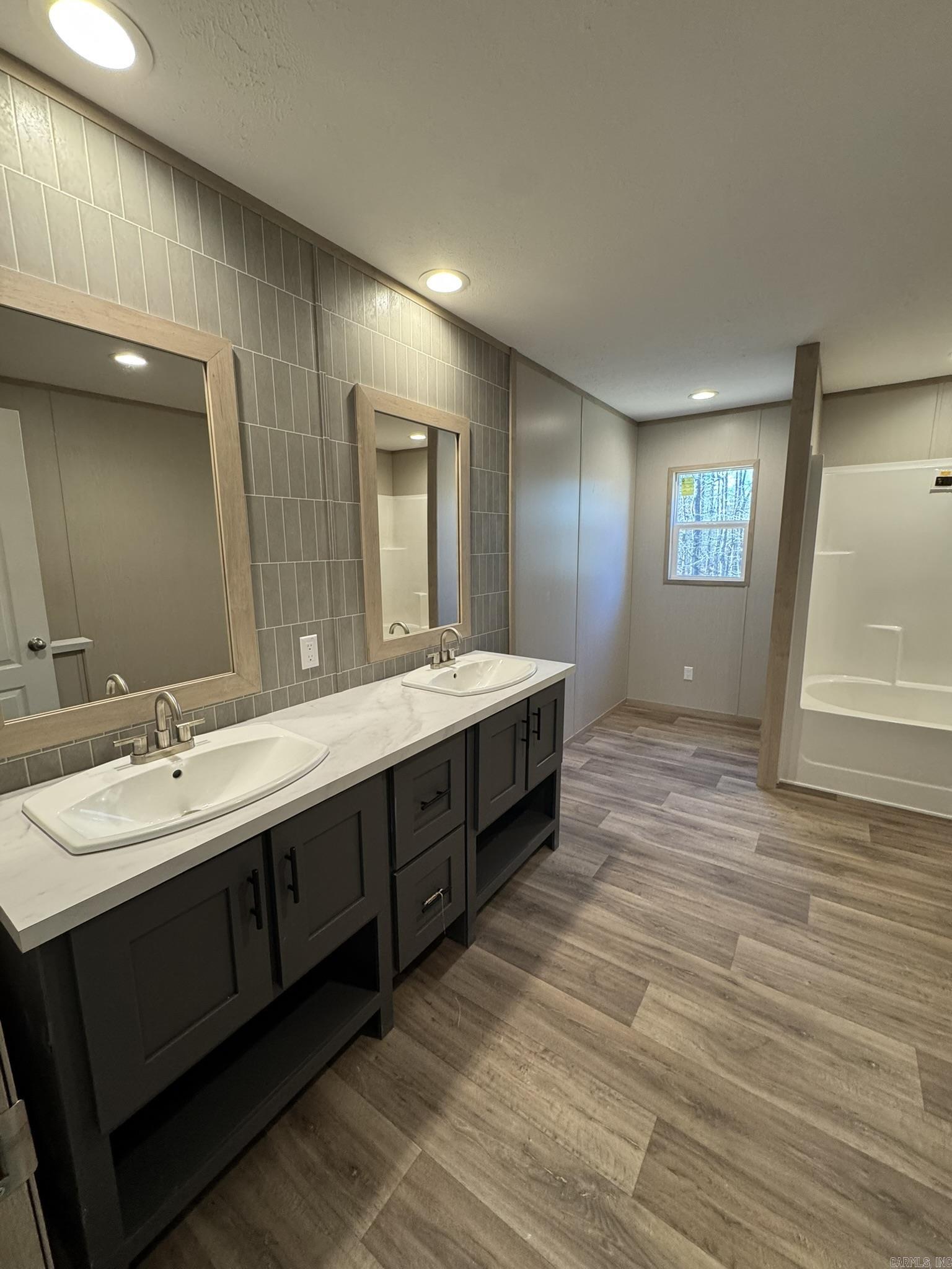 25321 Long Dr Mabelvale, AR 72103