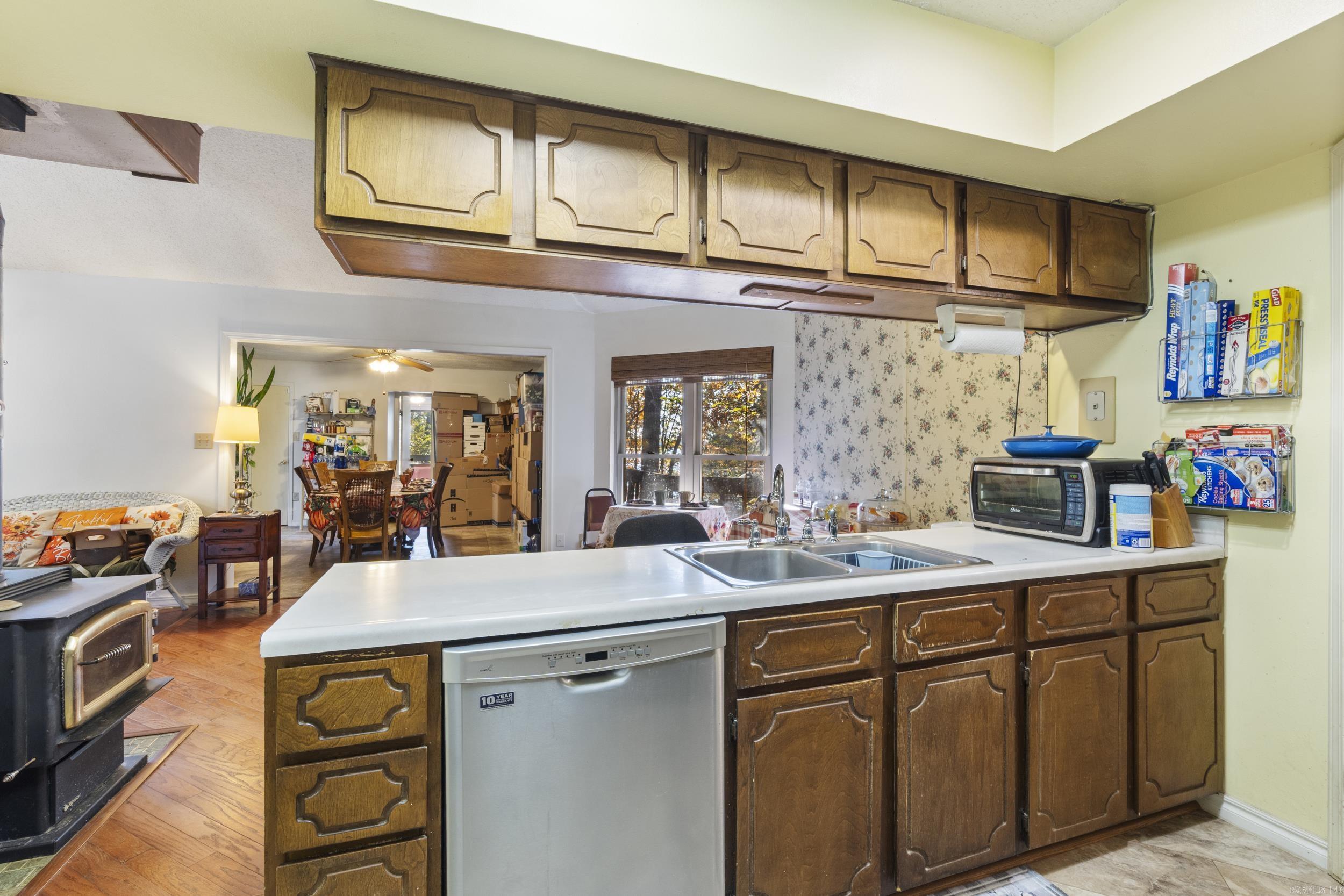 12007 Swepco Lake Road Gentry, AR 72734