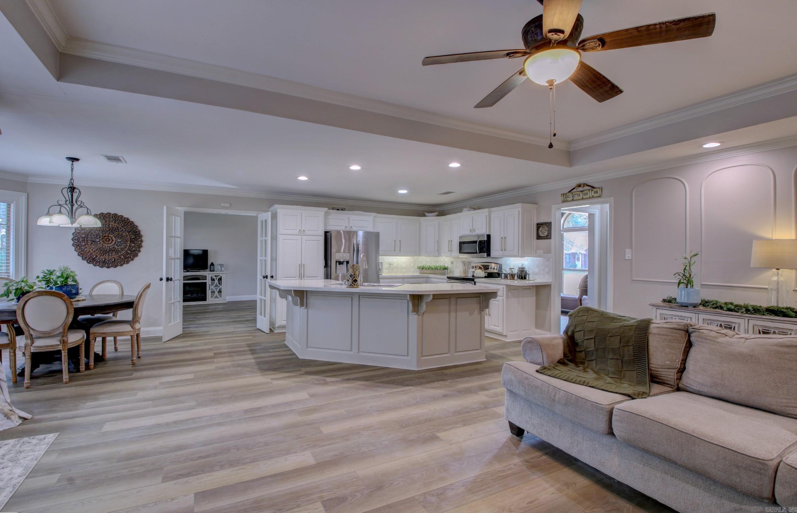 223 Chantilly Circle  Maumelle, AR