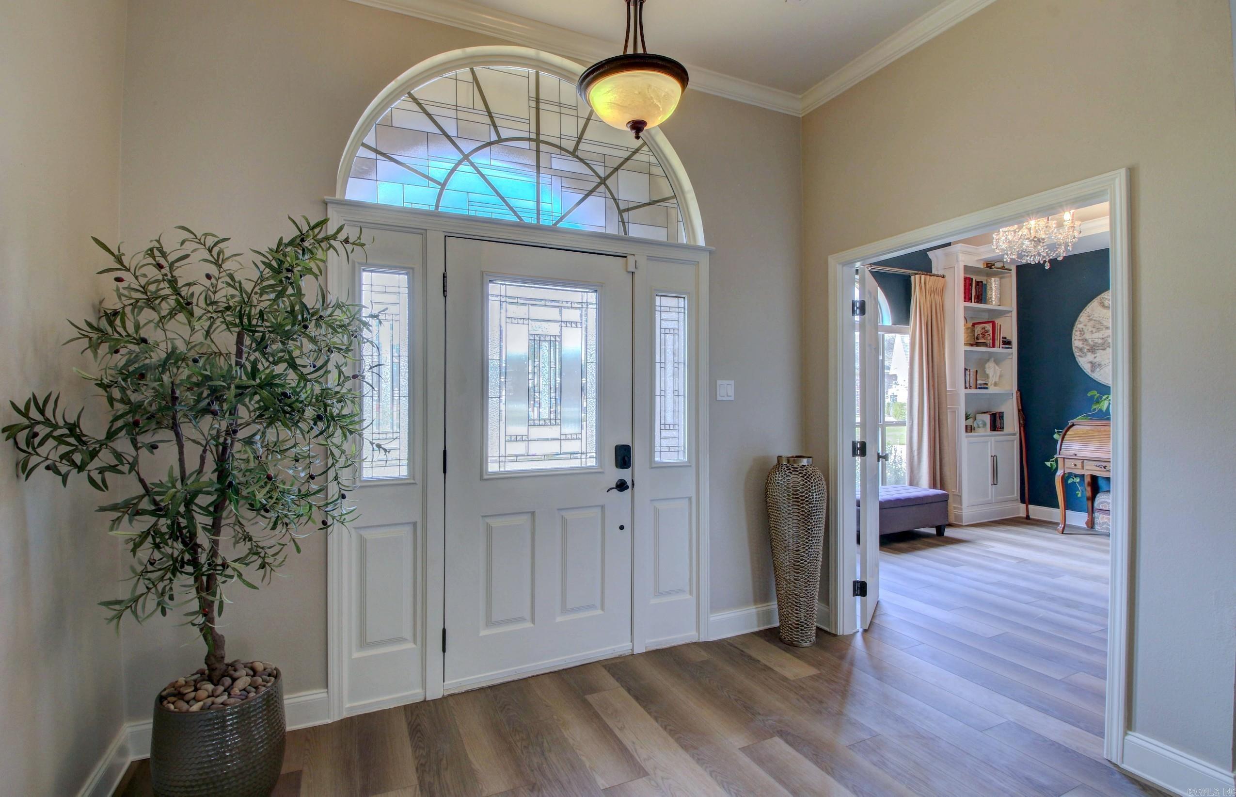 223 Chantilly Circle  Maumelle, AR