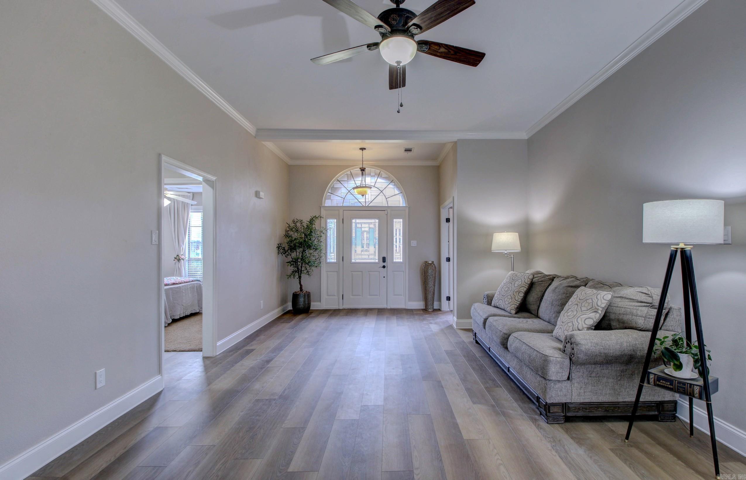 223 Chantilly Circle  Maumelle, AR