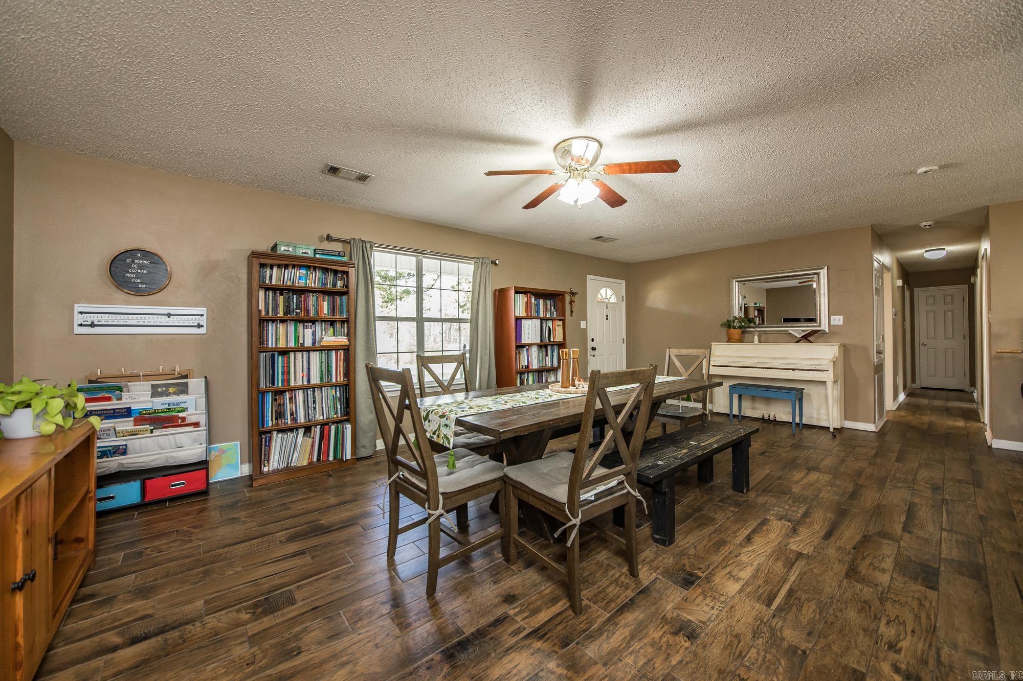 22 Primrose  Greenbrier, AR