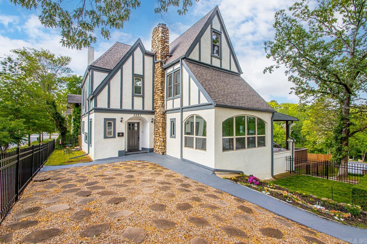 4001 Cedar Hill Rd Little Rock, AR 72205