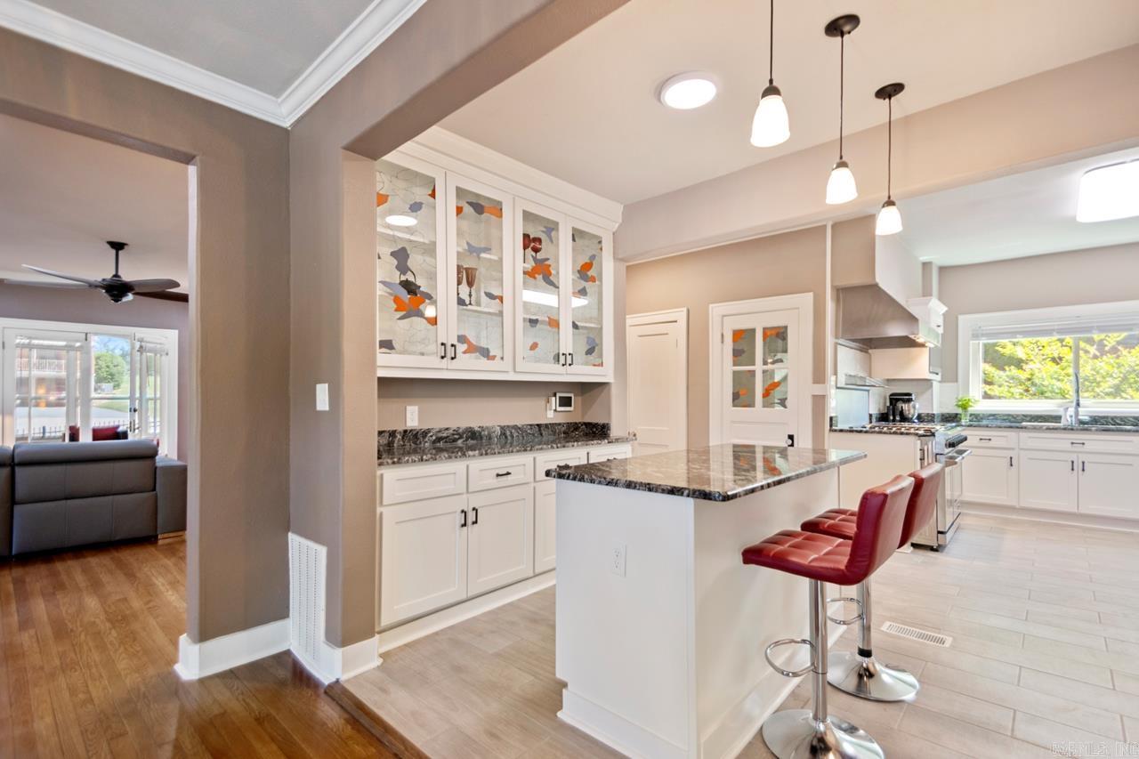 4001 Cedar Hill Rd Little Rock, AR 72205