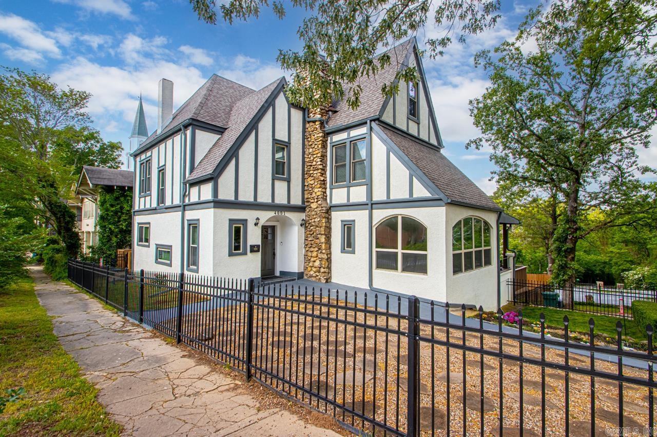 4001 Cedar Hill Rd Little Rock, AR 72205