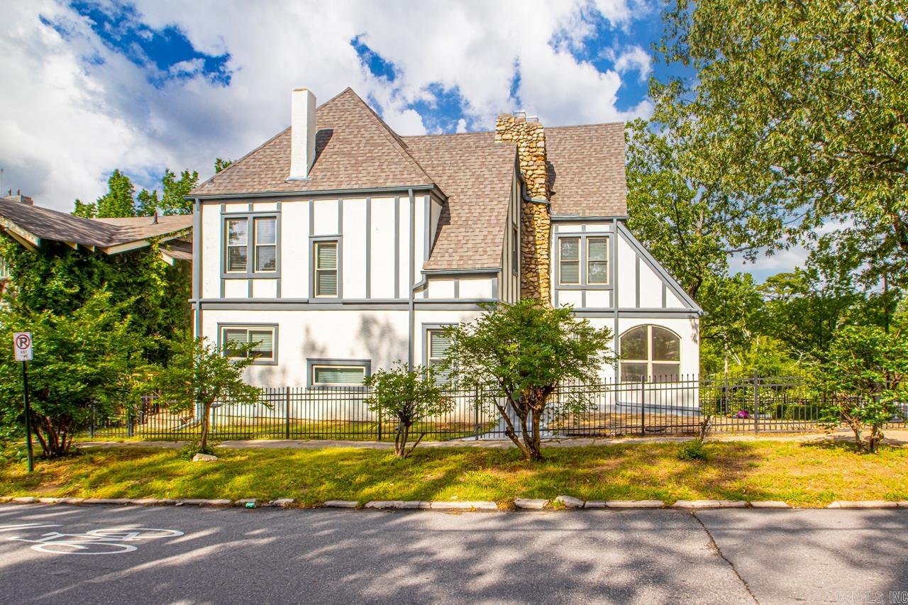 4001 Cedar Hill Rd Little Rock, AR 72205