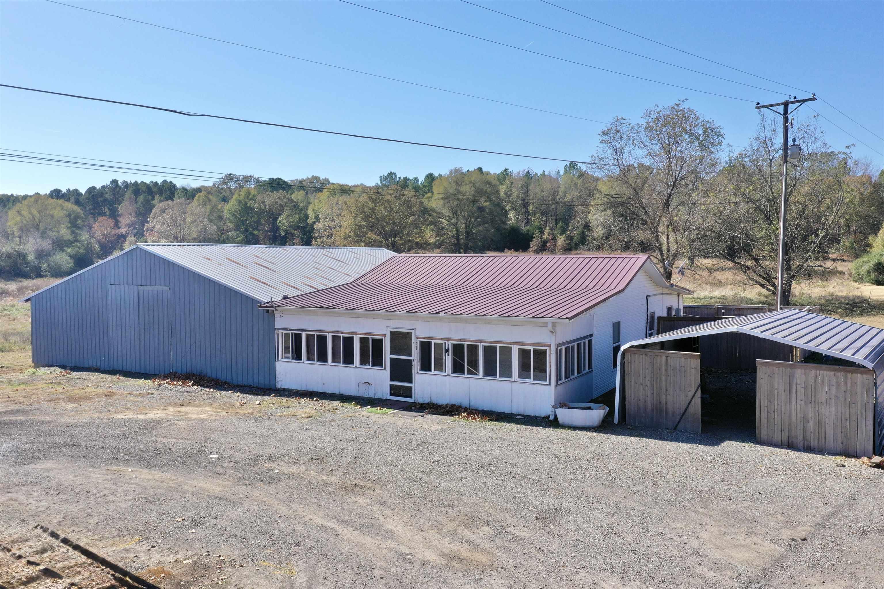 3739 Hwy 16  Pangburn, AR