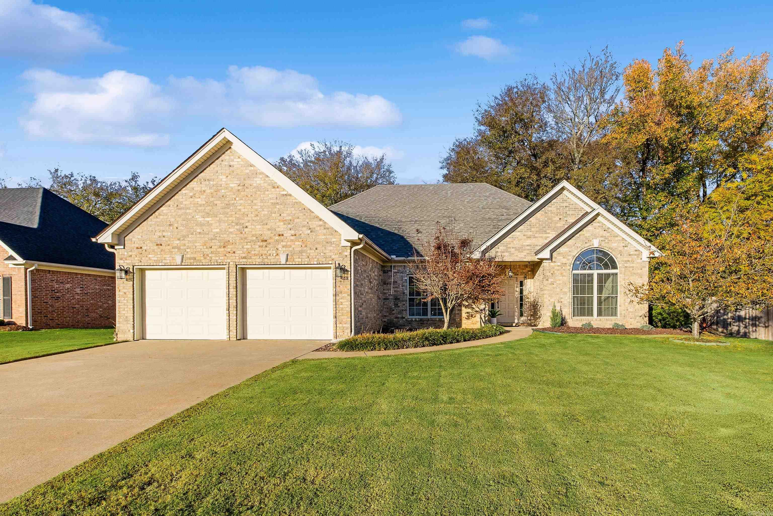 6121 Westminster Benton, AR 72019