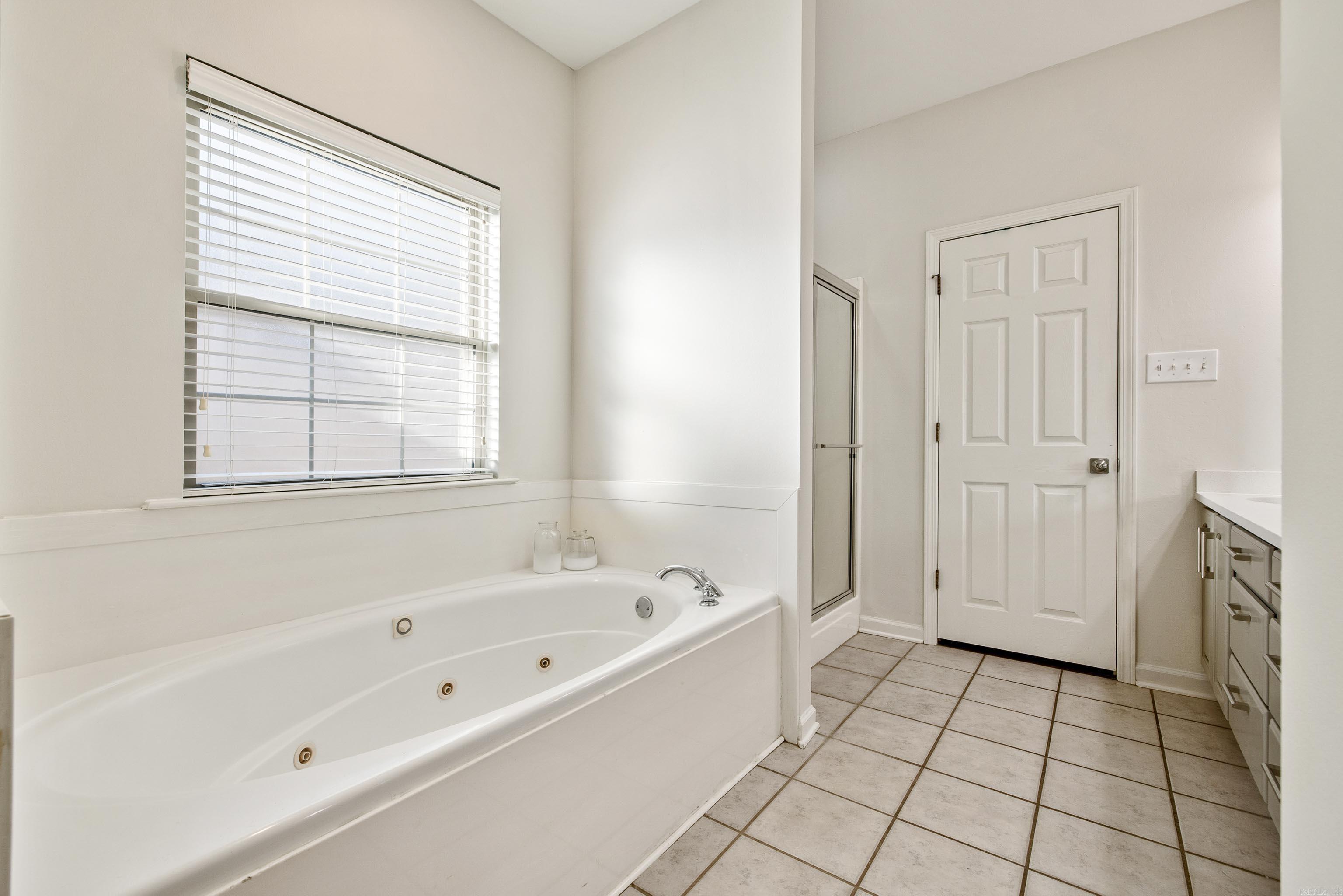 6121 Westminster Benton, AR 72019