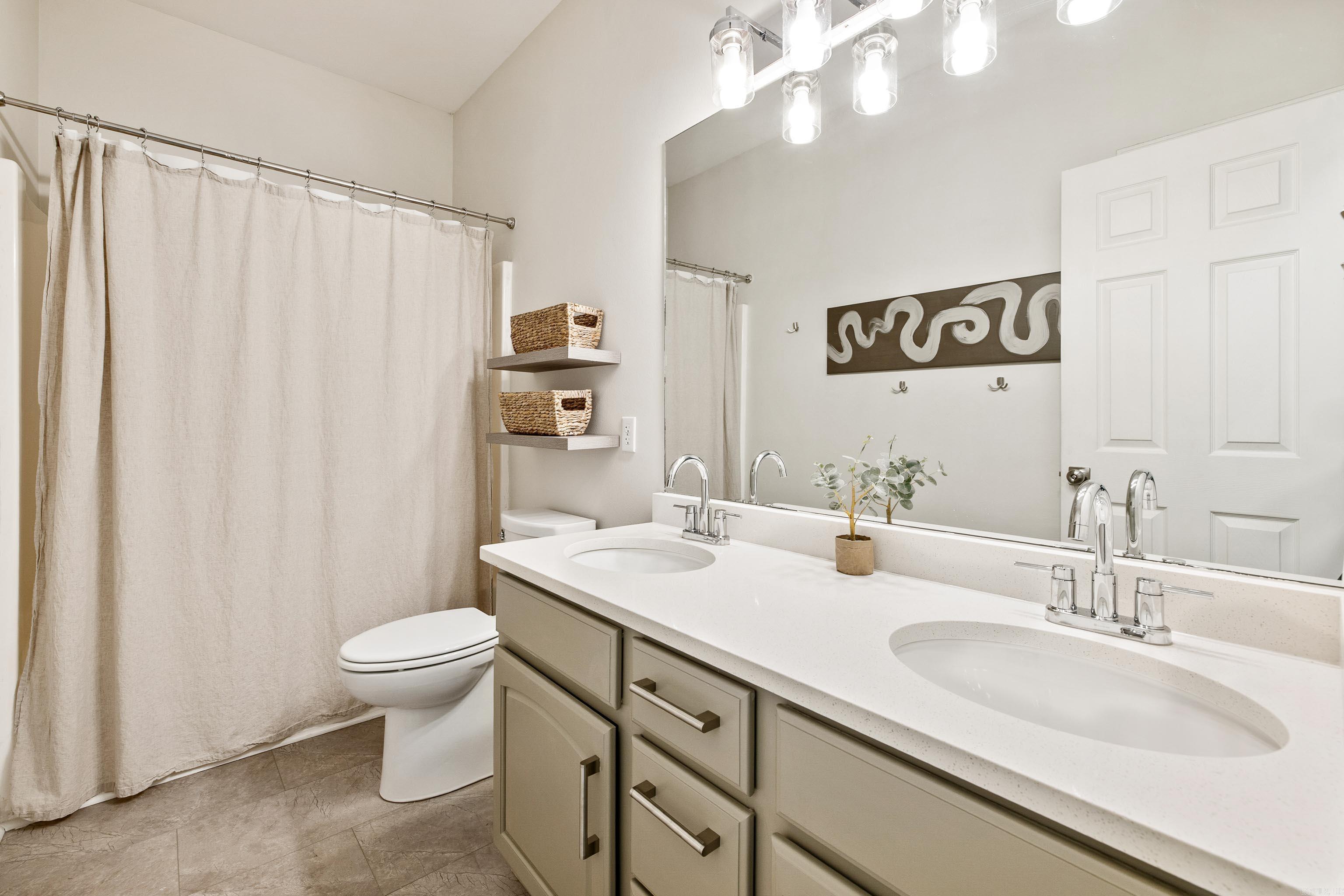 6121 Westminster Benton, AR 72019