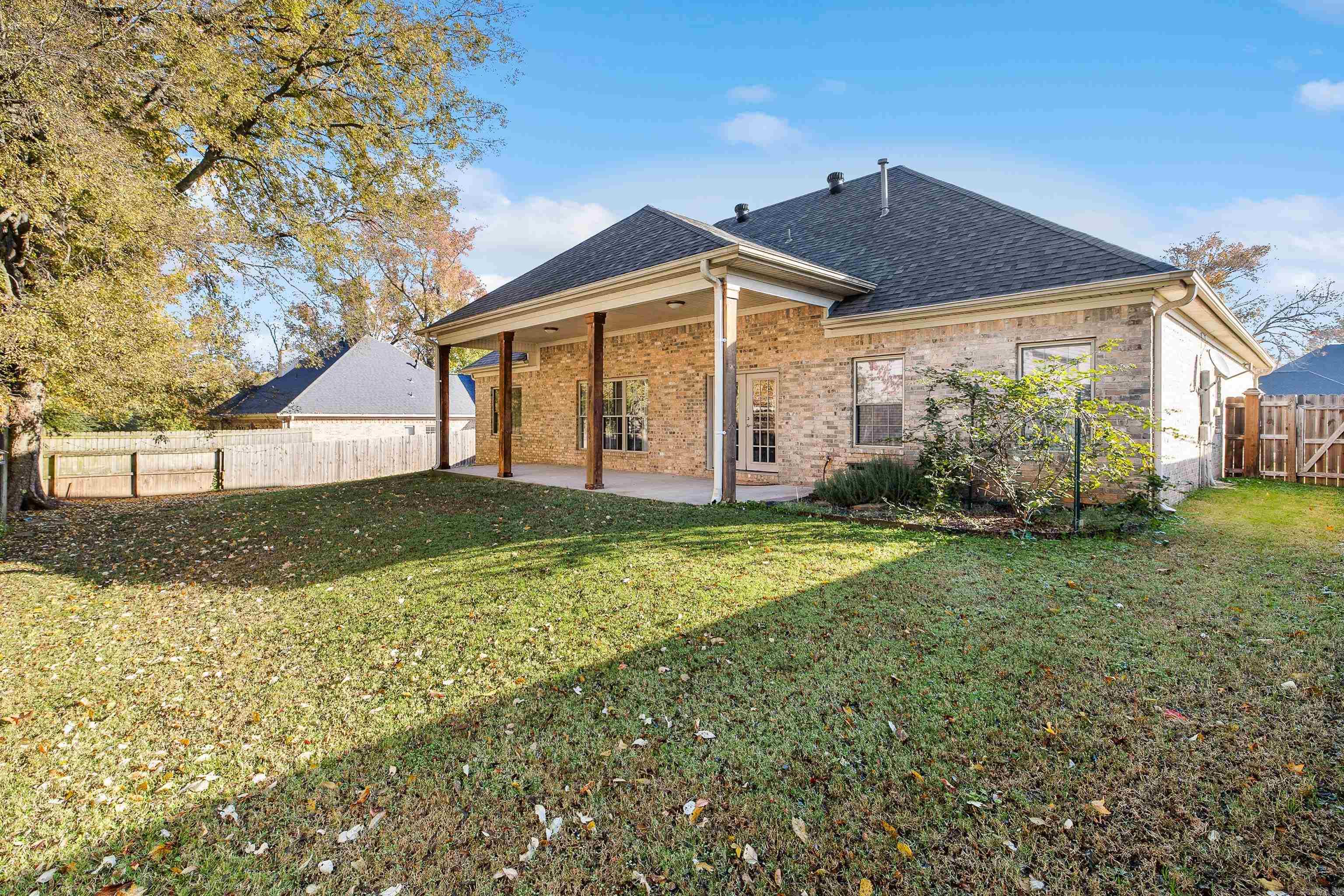 6121 Westminster Benton, AR 72019