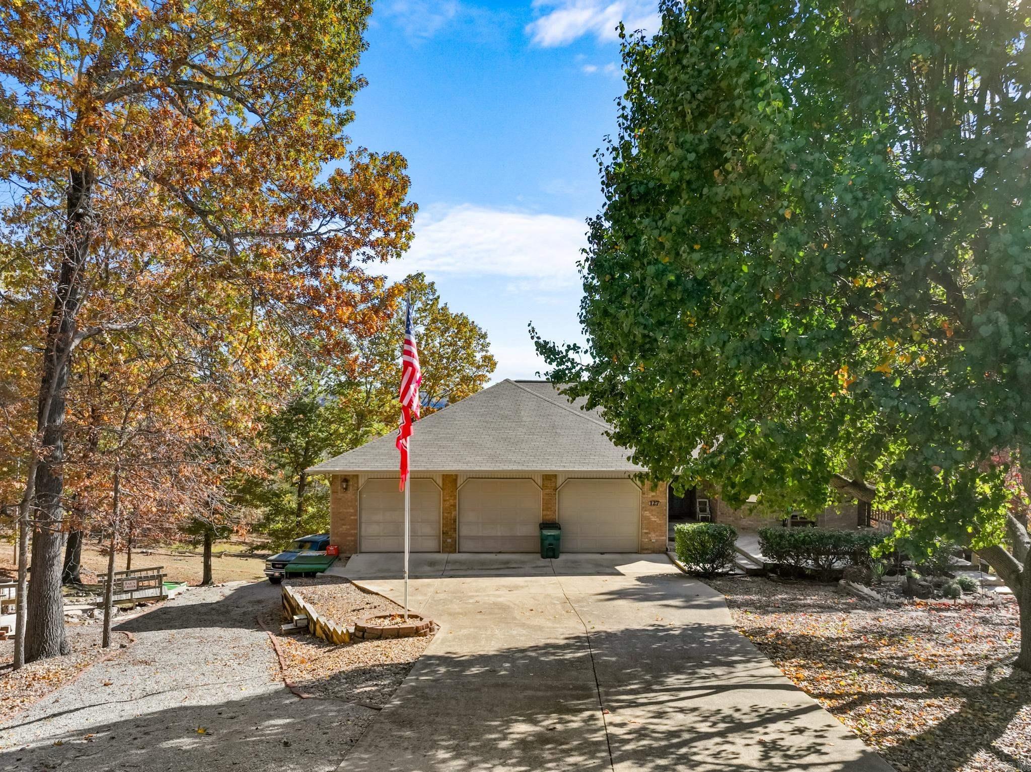 127 Concord Place  Bull Shoals, AR