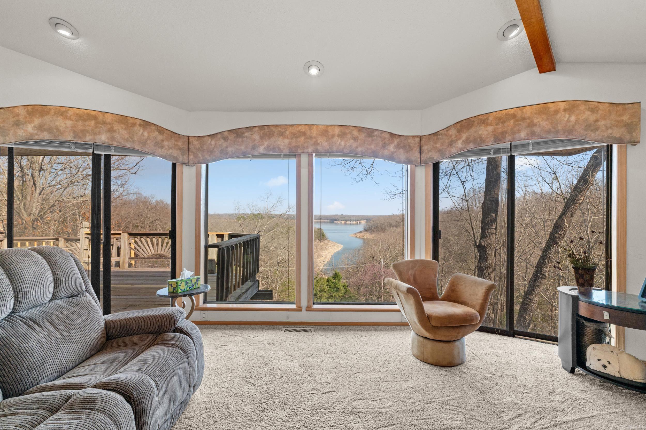 127 Concord Place Bull Shoals, AR 72619