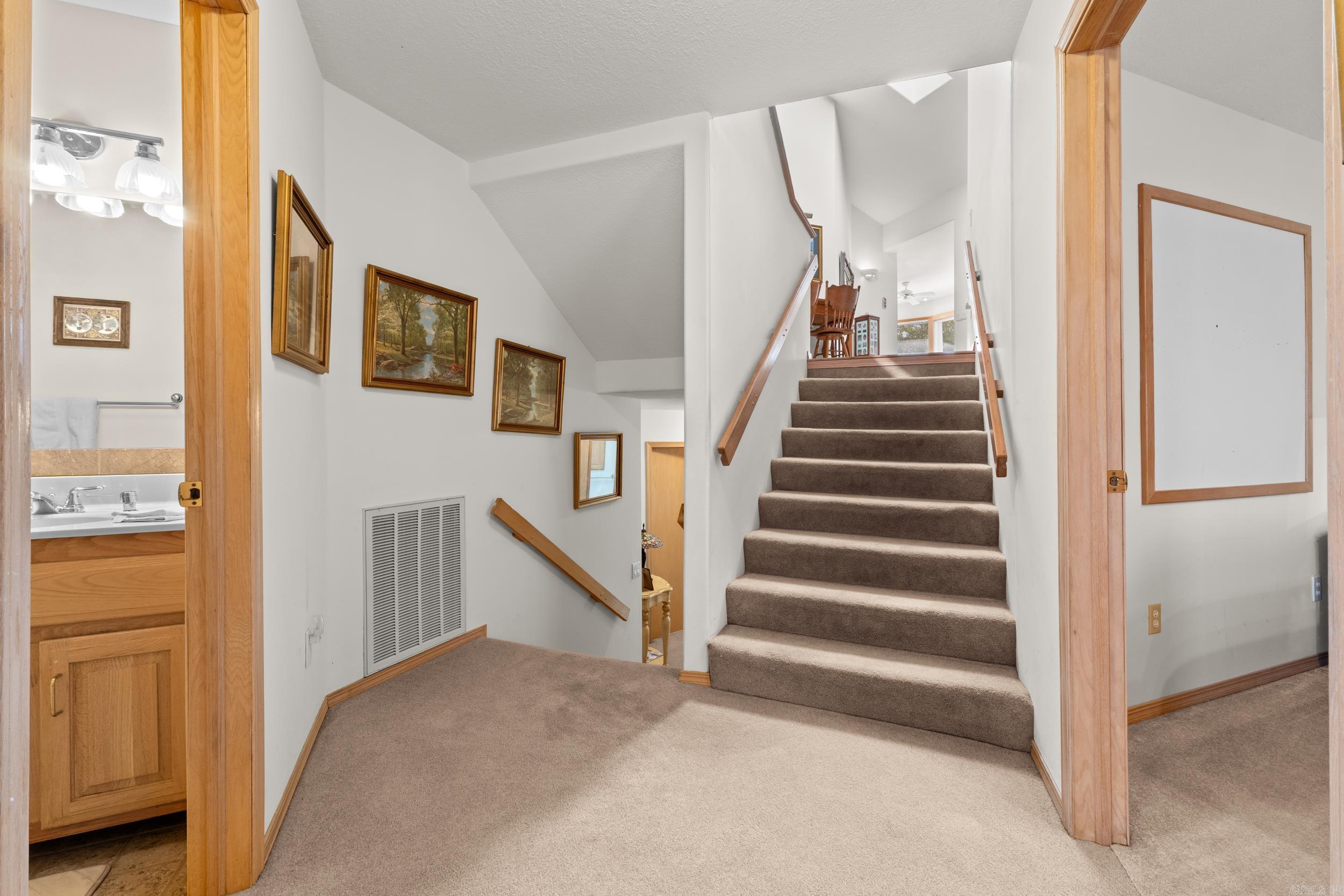 127 Concord Place Bull Shoals, AR 72619